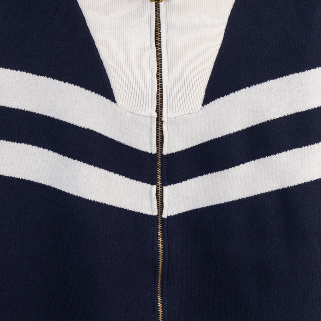 Fashion Review: Louis Vuitton Wool Jacket with Embroidered Logo in AD163 Section - 图片 7