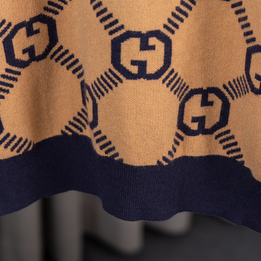 Luxury Wool Sweaters: Gucci’s High-Tech AD180 Collection with Intricate Details - 图片 7