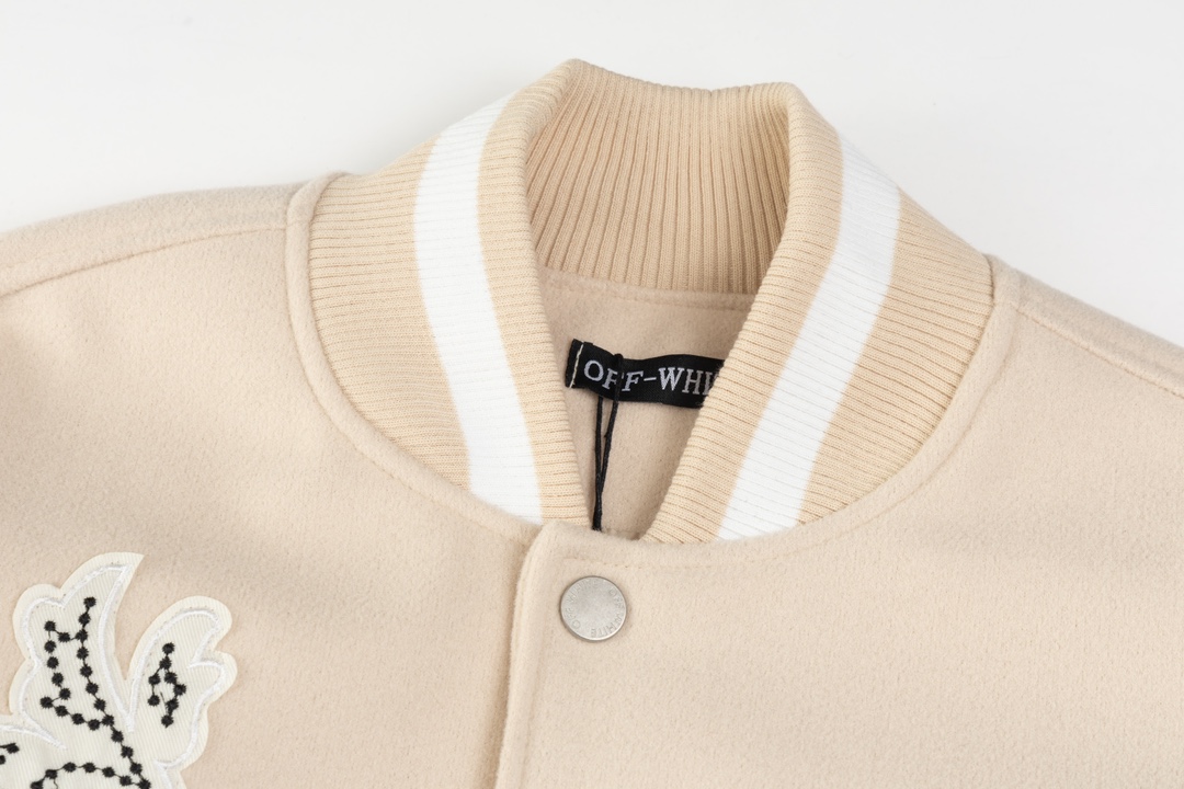 ADY35: Luxurious Off-White Baseball Jacket for Fashionable Commuters - 图片 5