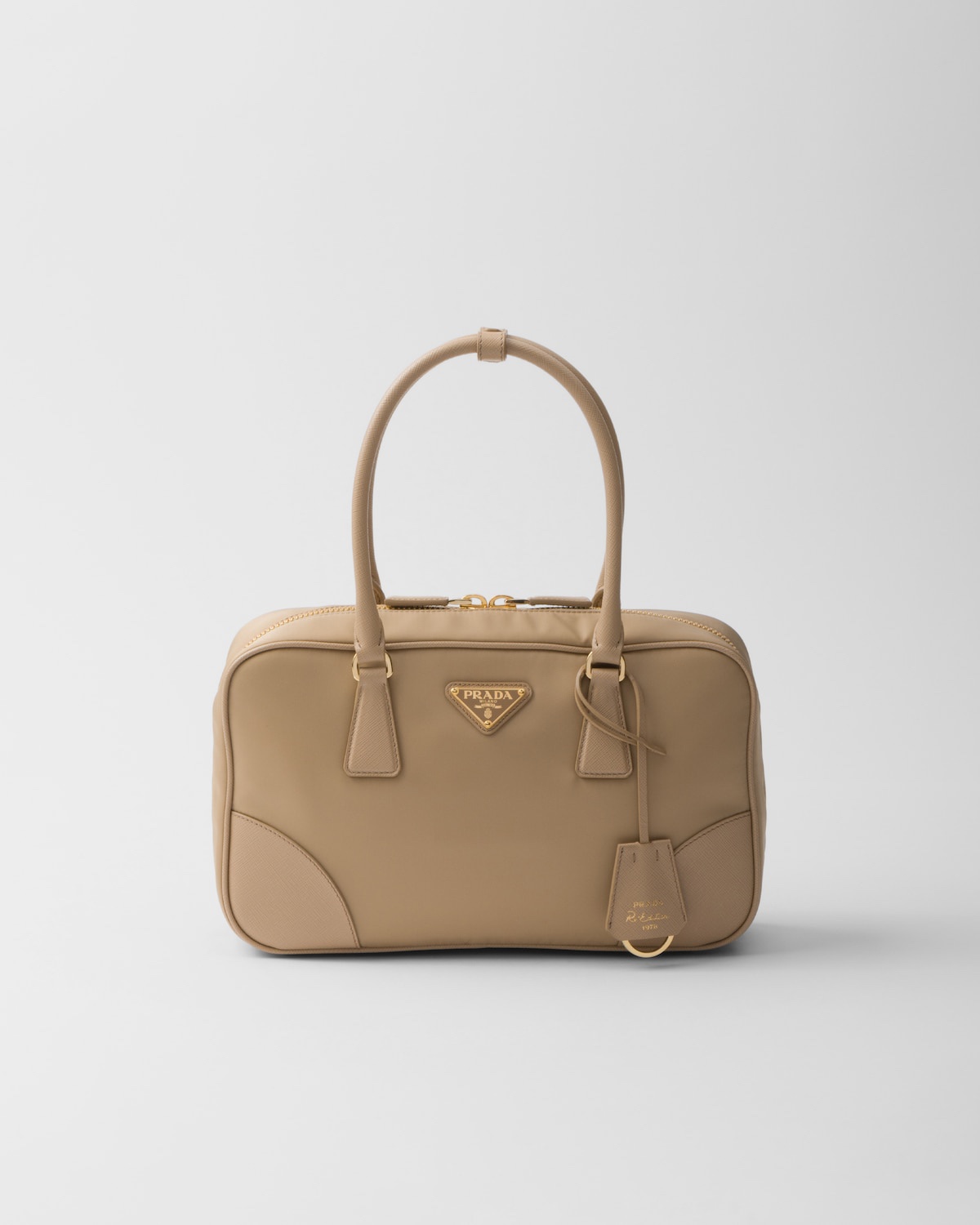 NO:390555,Official website picture, Prada [top original list], prada19860909官网图,普拉达【顶级原单】,prada,Bag