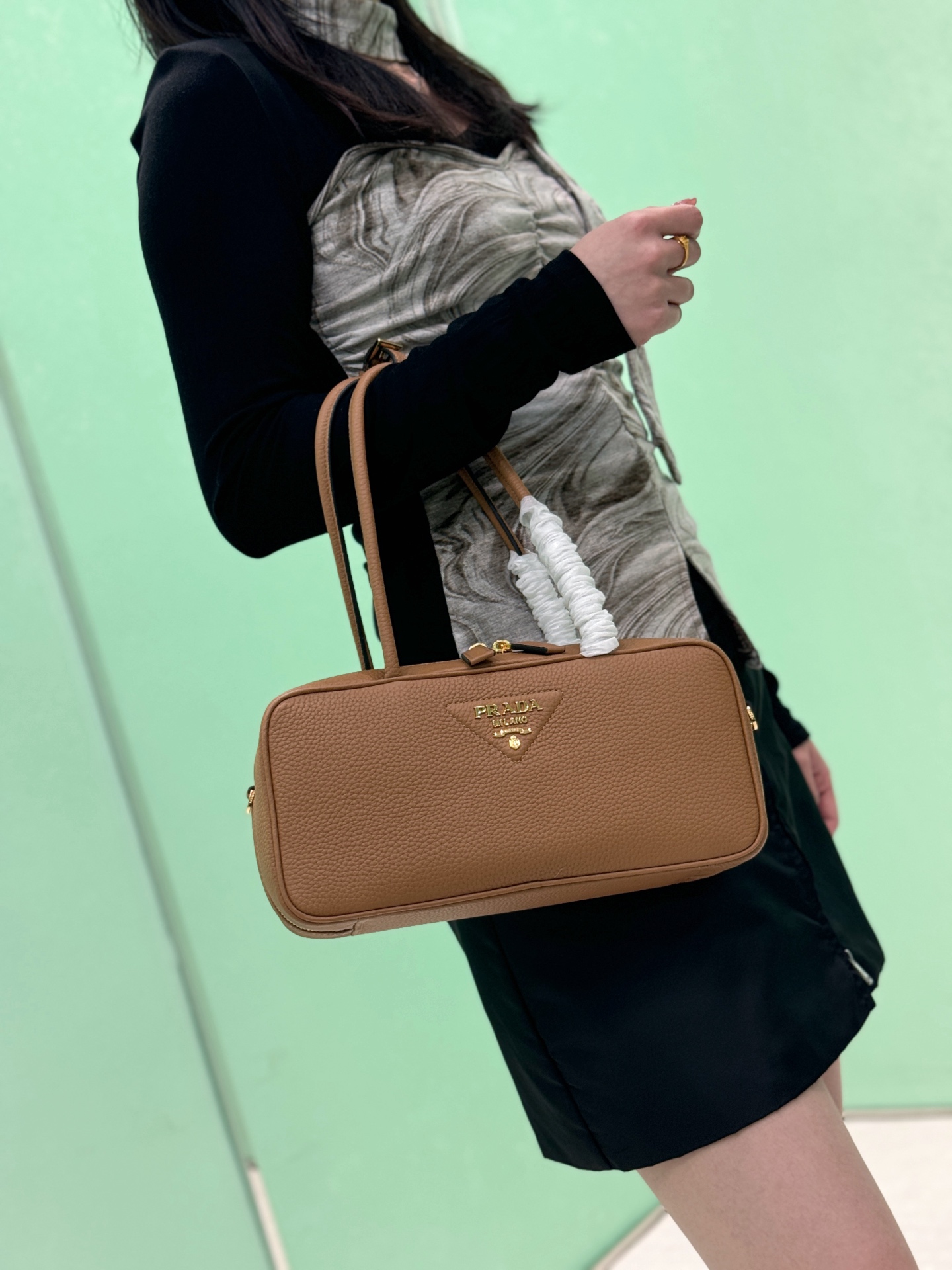 NO:574941,Casual upper body picture, Prada [top original single], prada19860909随拍上身图,普拉达【顶级原单】,prada,Bag