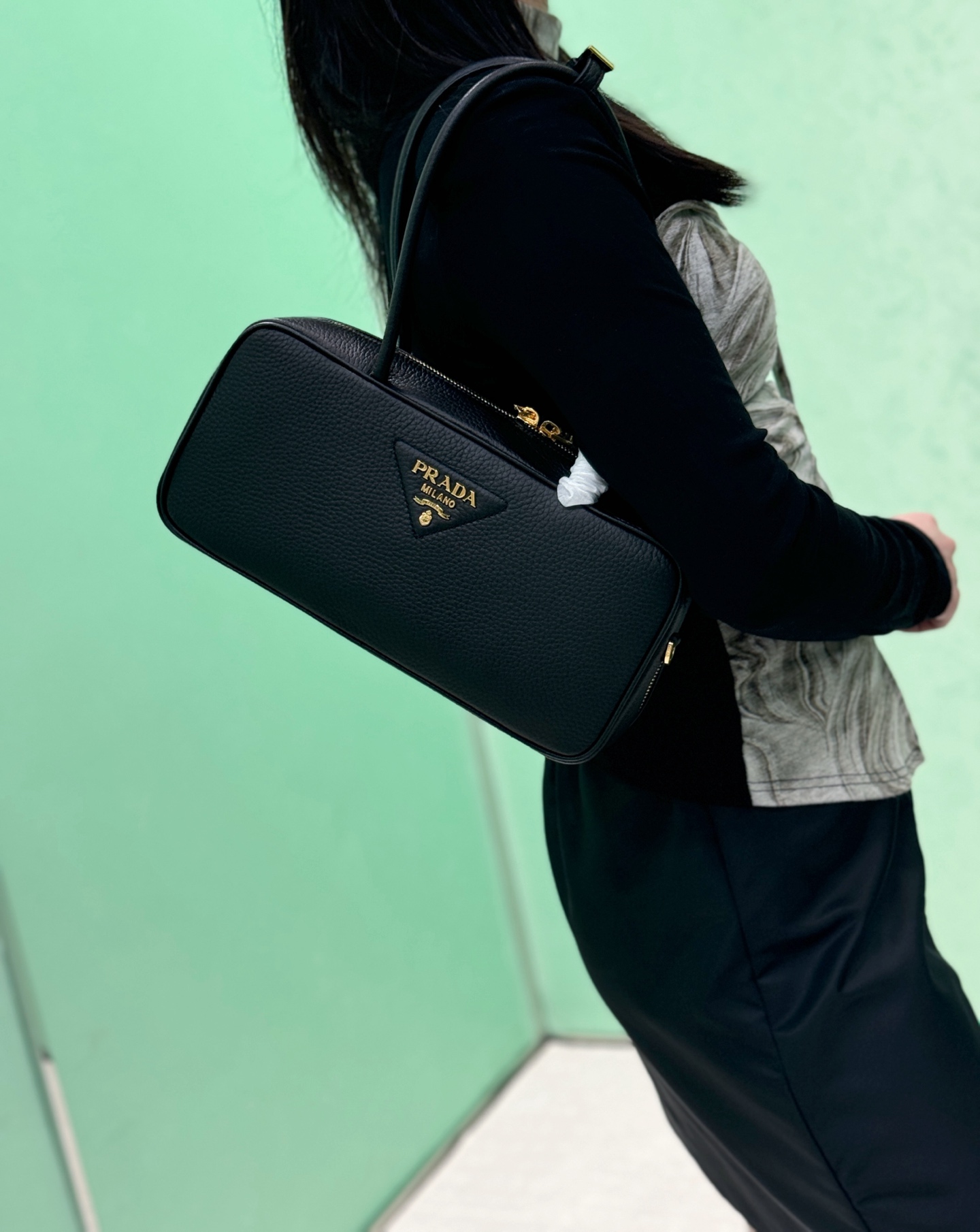 NO:582213,Casual upper body picture, Prada [top original single], prada19860909随拍上身图,普拉达【顶级原单】,prada,Bag