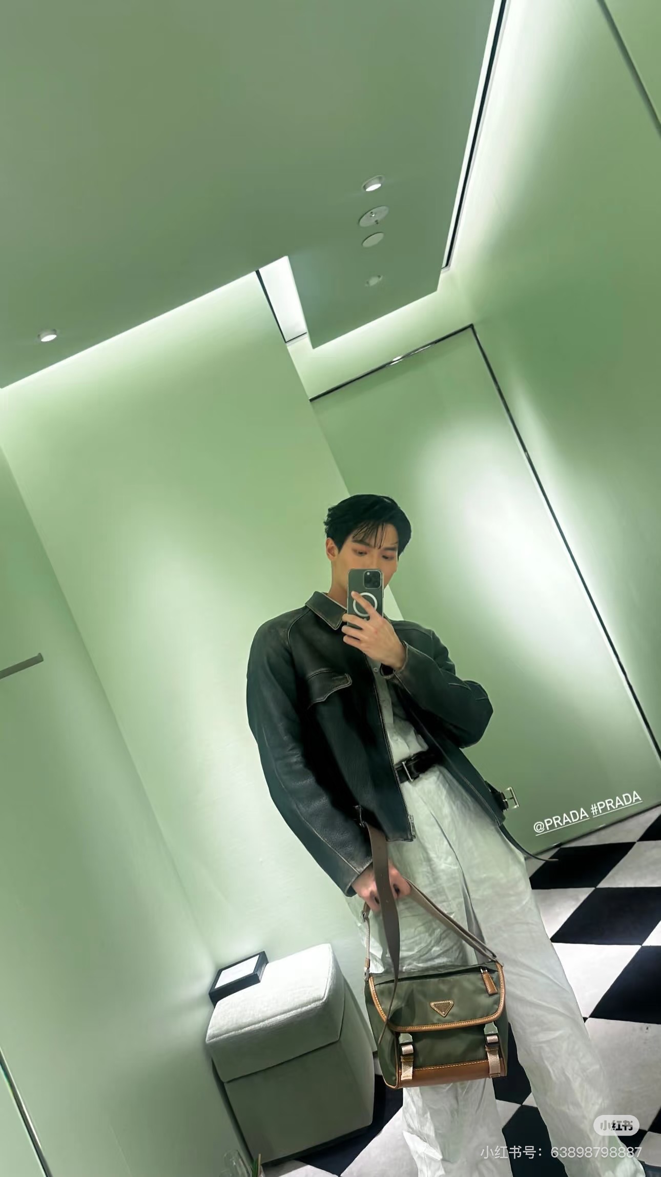 NO:582742,Very nice color matching, Prada [top quality original item], prada19860909非常好看的配色,普拉达【顶级原单】,prada,Bag