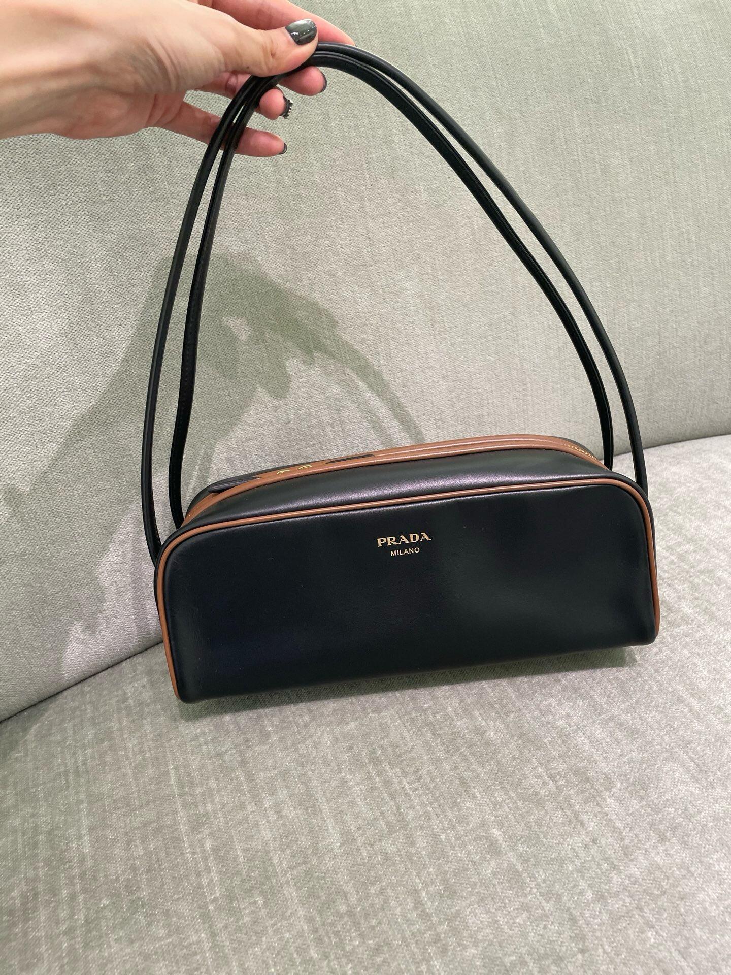 NO:211301,Cabinet picture, Prada [top original list], prada19860909柜图,普拉达【顶级原单】,prada,Bag