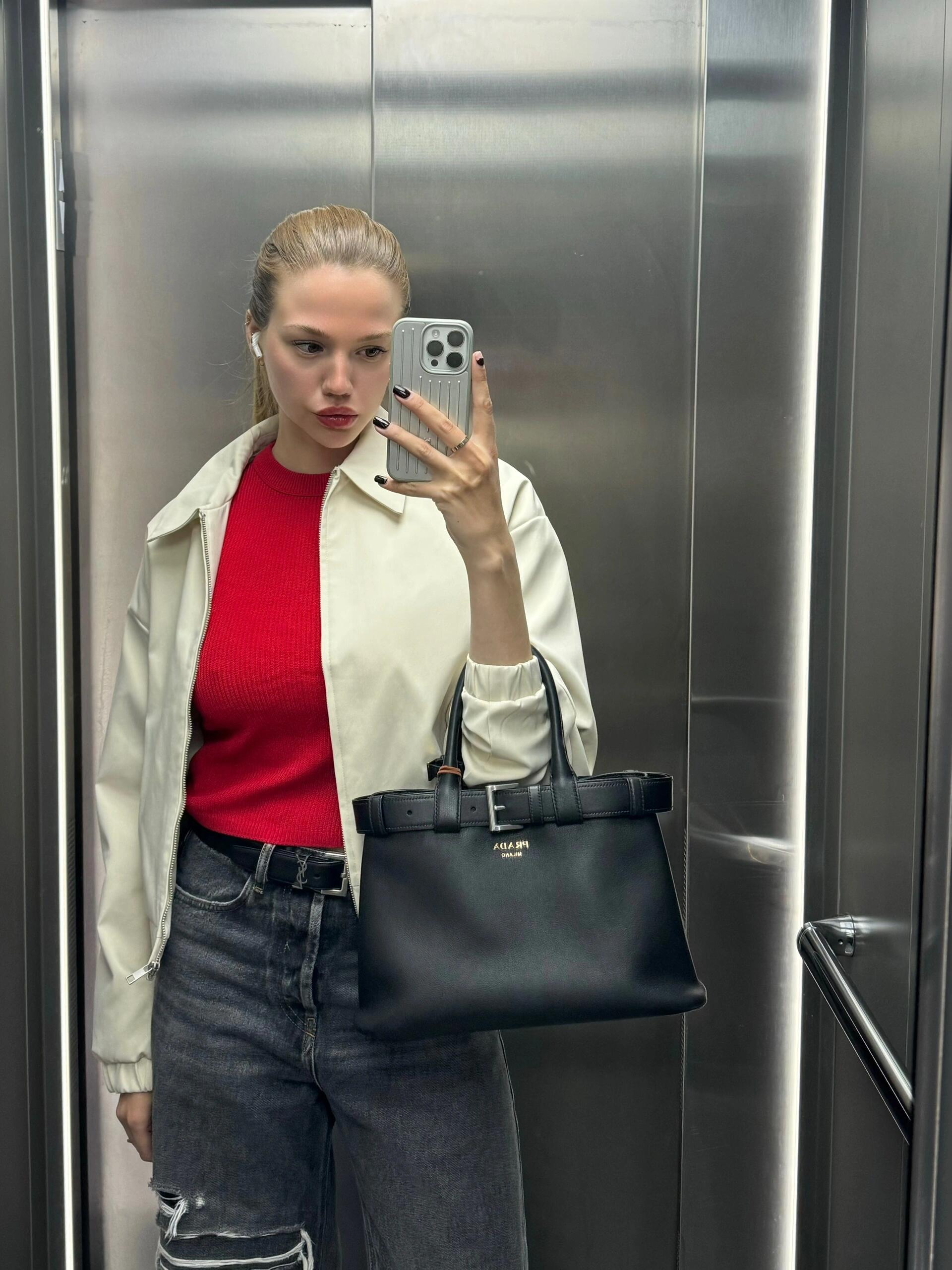 NO:688514,Smart and changeable styles, Prada [top original order], prada19860909灵动多变的造型,普拉达【顶级原单】,prada,Bag