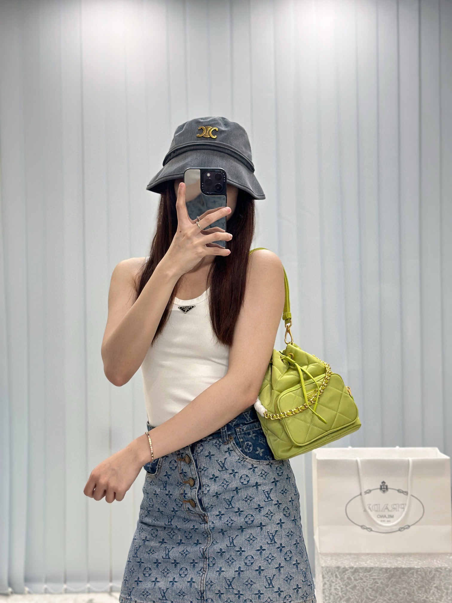 NO:391361,Take pictures of the upper body, Prada [top original list], prada19860909随拍上身图,普拉达【顶级原单】,prada,Bag
