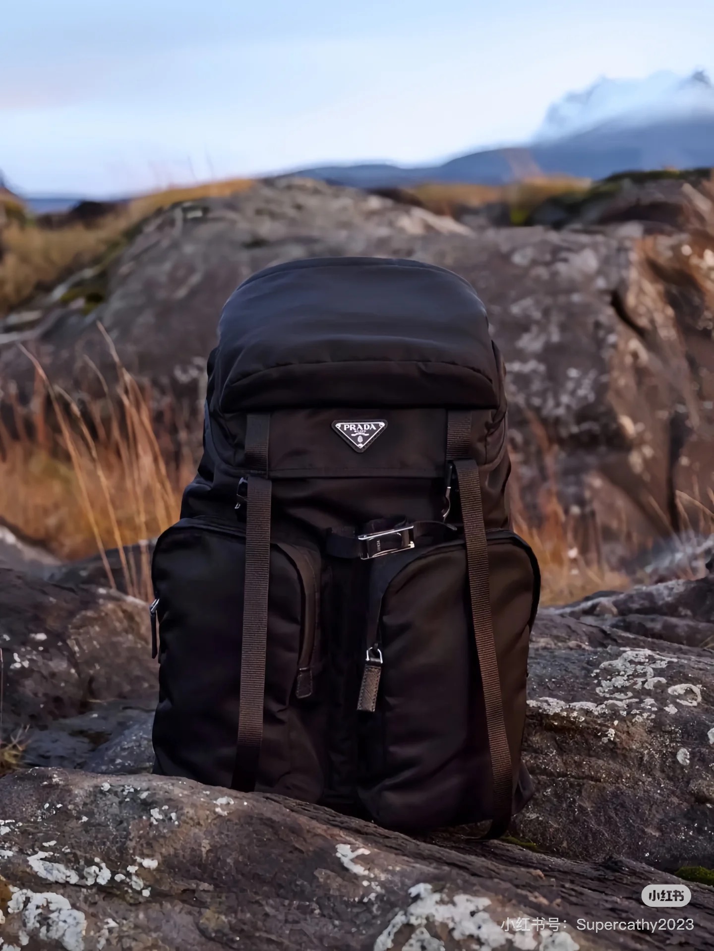 NO:575118,The first choice backpack for travel, Prada [top original order], prada, backpacks19860909旅行首选背包,普拉达【顶级原单】,prada,backpacks,Bag