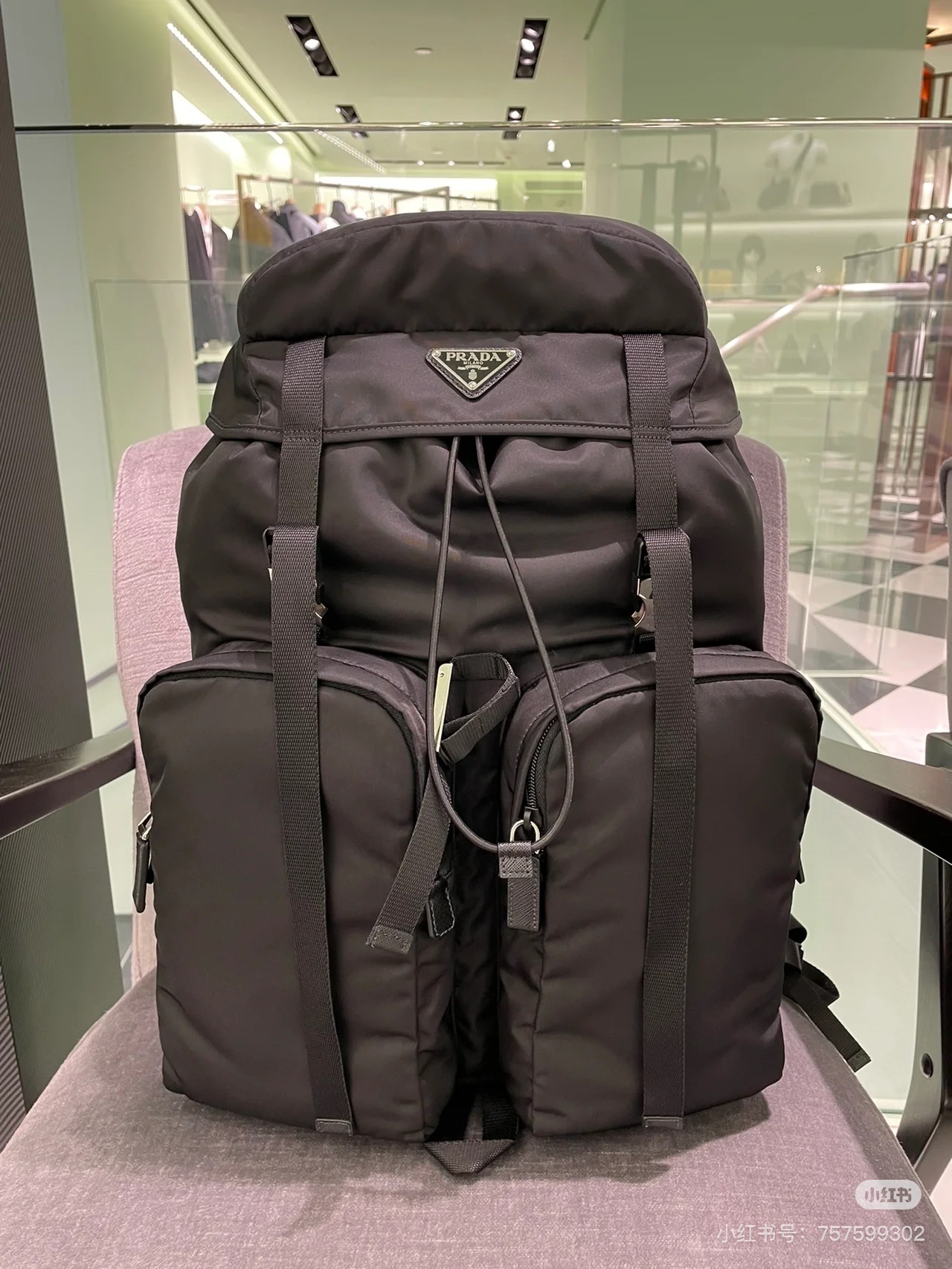 NO:582709,Cabinet picture,Prada【Top original order】,prada19860909柜图,普拉达【顶级原单】,prada,Bag