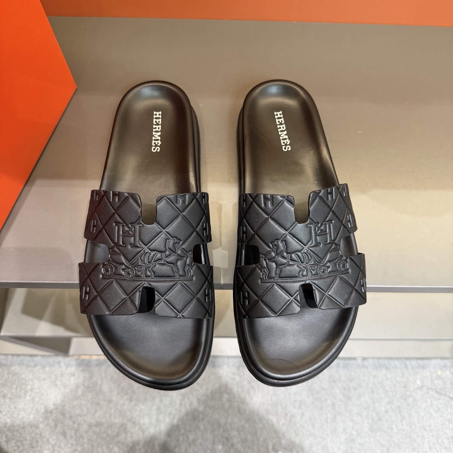 Мужские шлёпанцы Hermes Oran