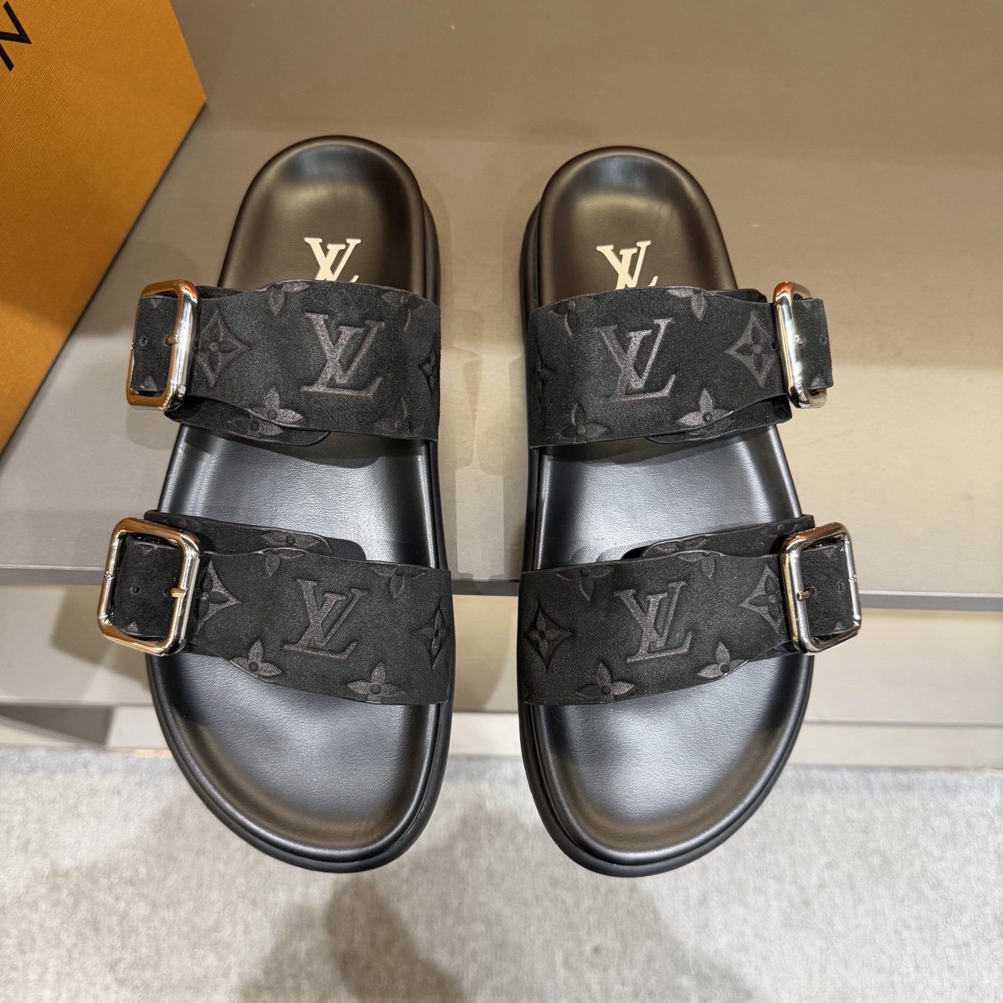 Мужские сандалии Louis Vuitton Venice