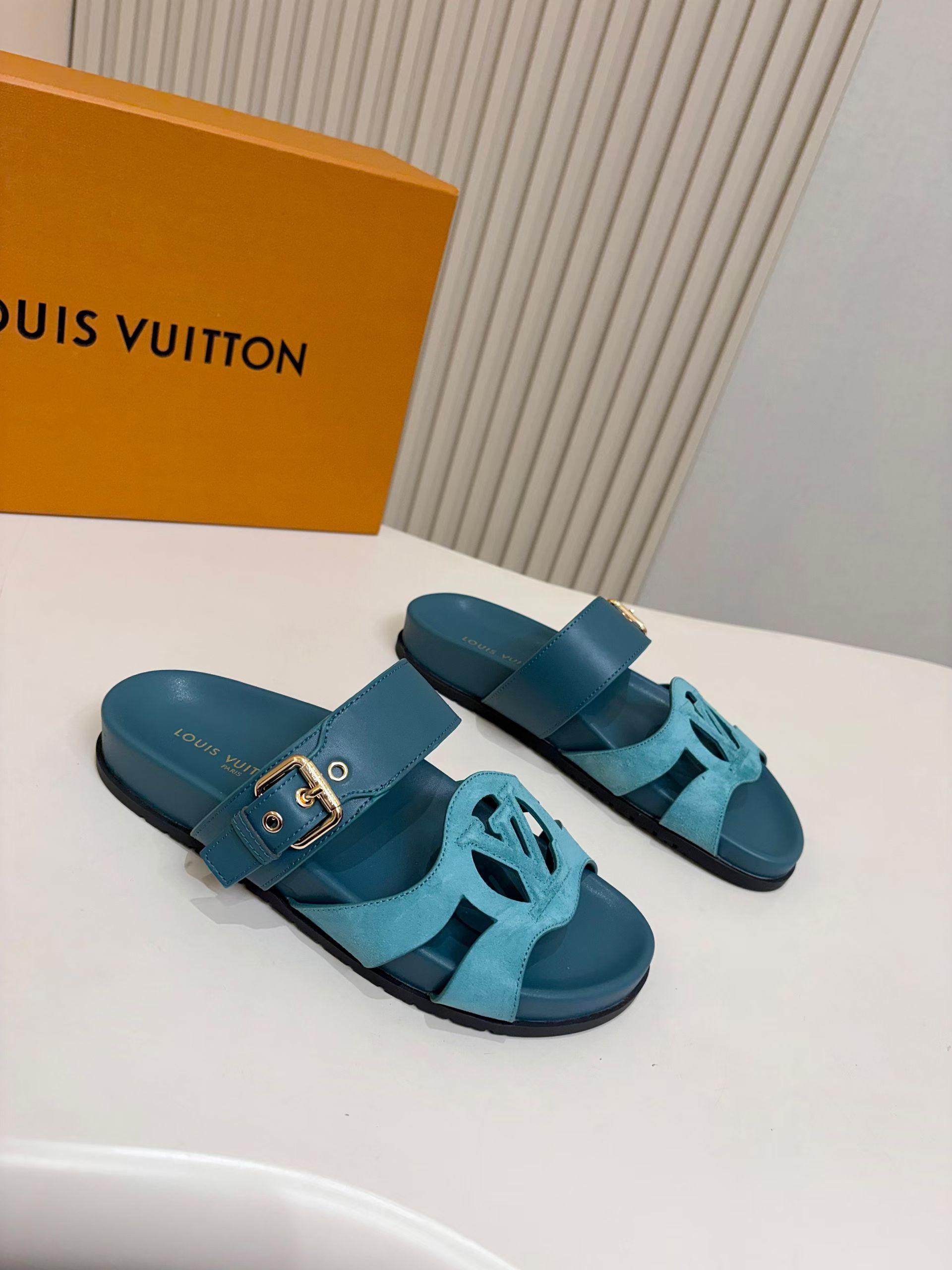 Louis Vuitton Slides