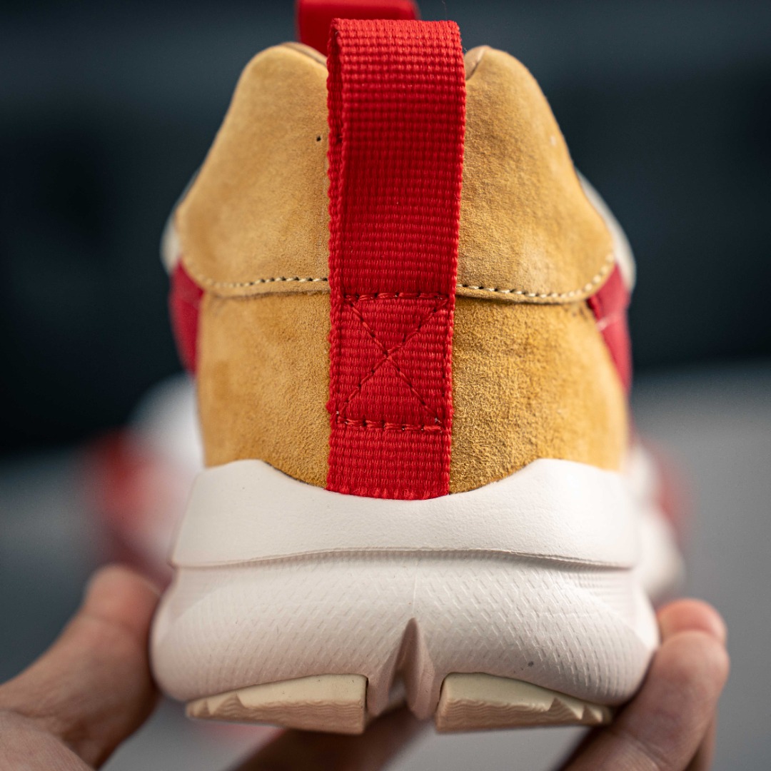 Nike Craft Mars Yard TS NASA 2.0 宇航员  AA2261-100