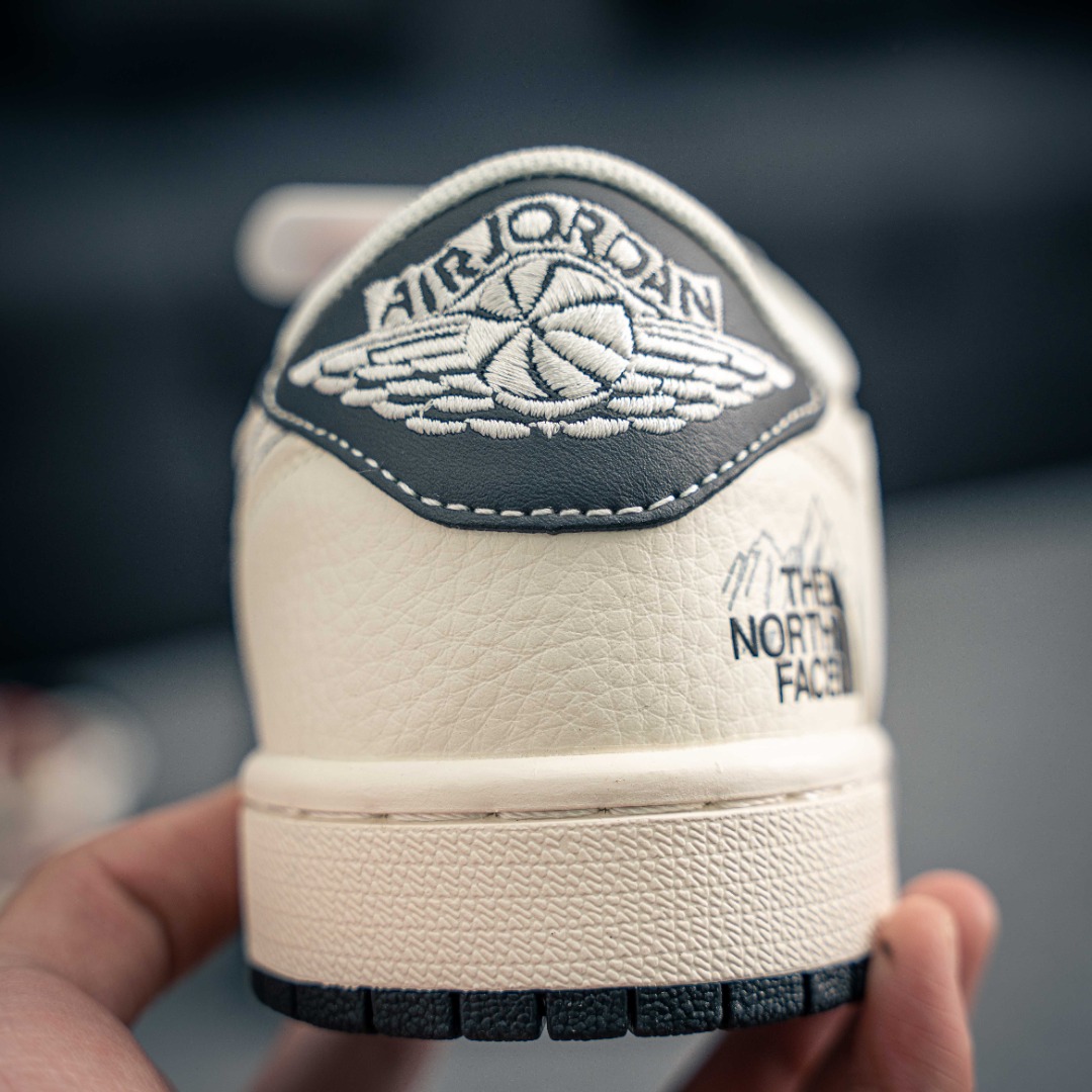 Air Jordan 1 乔丹篮球鞋男女运动鞋潮流板鞋 XS6089-509