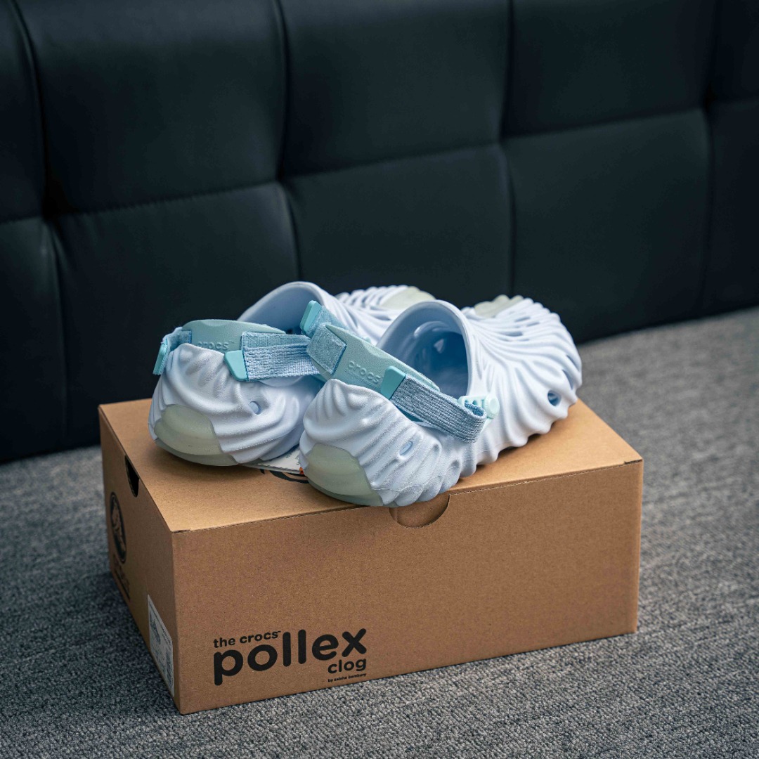 💰180
含盒子 卡骆驰联乘新晋国际知名鞋类设计师Salehe Bembury x Crocs Pollex Clog"Stratus"指纹式脊骨系列夏日沙滩室内外穿搭休闲涉水洞洞鞋凉拖鞋
尺码:M4/W6=36-37(22cm) M5/W7=37-38(23cm) M6/W8=38-39(24cm) M7/W9=39-40(25cm) M8/W10=41-42(26cm) M9/W11=42-43(27cm) M10/W12=43-44(28cm) M11=45-46(29cm) M12=47-48(30cm)