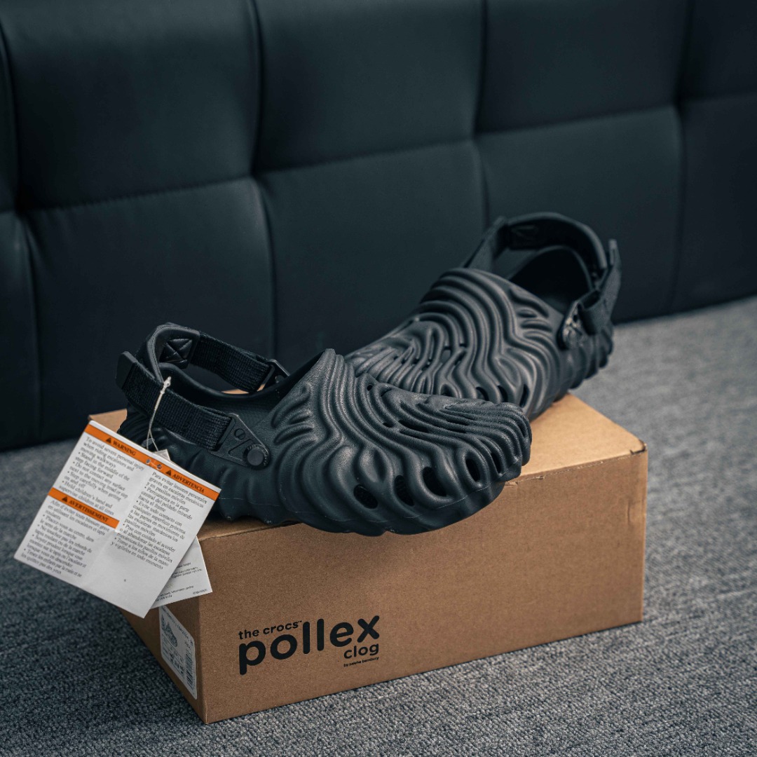 💰180
含盒子 卡骆驰联乘新晋国际知名鞋类设计师Salehe Bembury x Crocs Pollex Clog"Stratus"指纹式脊骨系列夏日沙滩室内外穿搭休闲涉水洞洞鞋凉拖鞋
尺码:M4/W6=36-37(22cm) M5/W7=37-38(23cm) M6/W8=38-39(24cm) M7/W9=39-40(25cm) M8/W10=41-42(26cm) M9/W11=42-43(27cm) M10/W12=43-44(28cm) M11=45-46(29cm) M12=47-48(30cm)