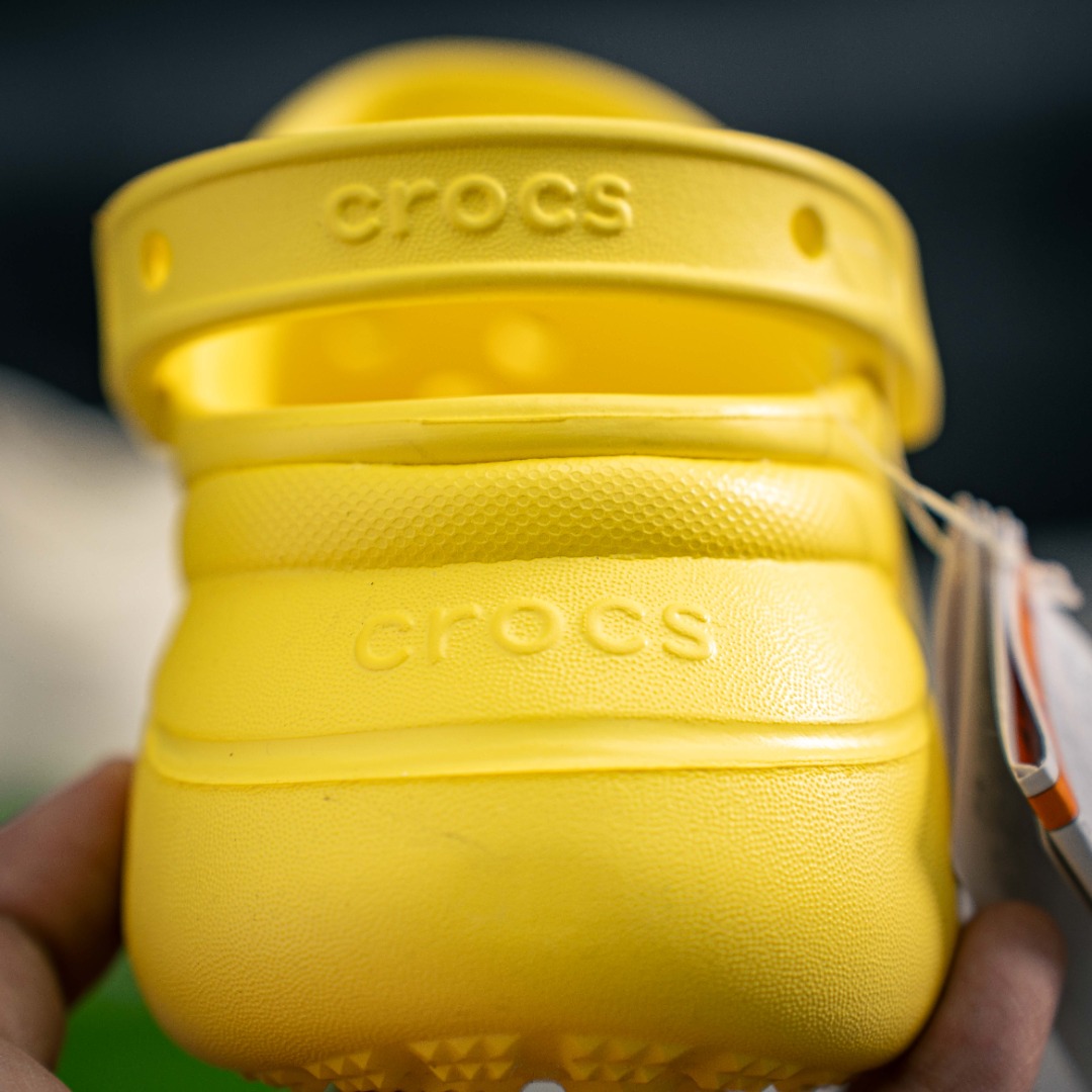 💰170

【带鞋盒版】莞产原厂 Crocs卡骆驰Classic clog 鲸鱼款 克骆格复古沙滩洞洞鞋 
同步官方尺码：
          W5=34-35
          W6=36-37
          W7=37-38
          W8=38-39
          W9=39-40 偏大
