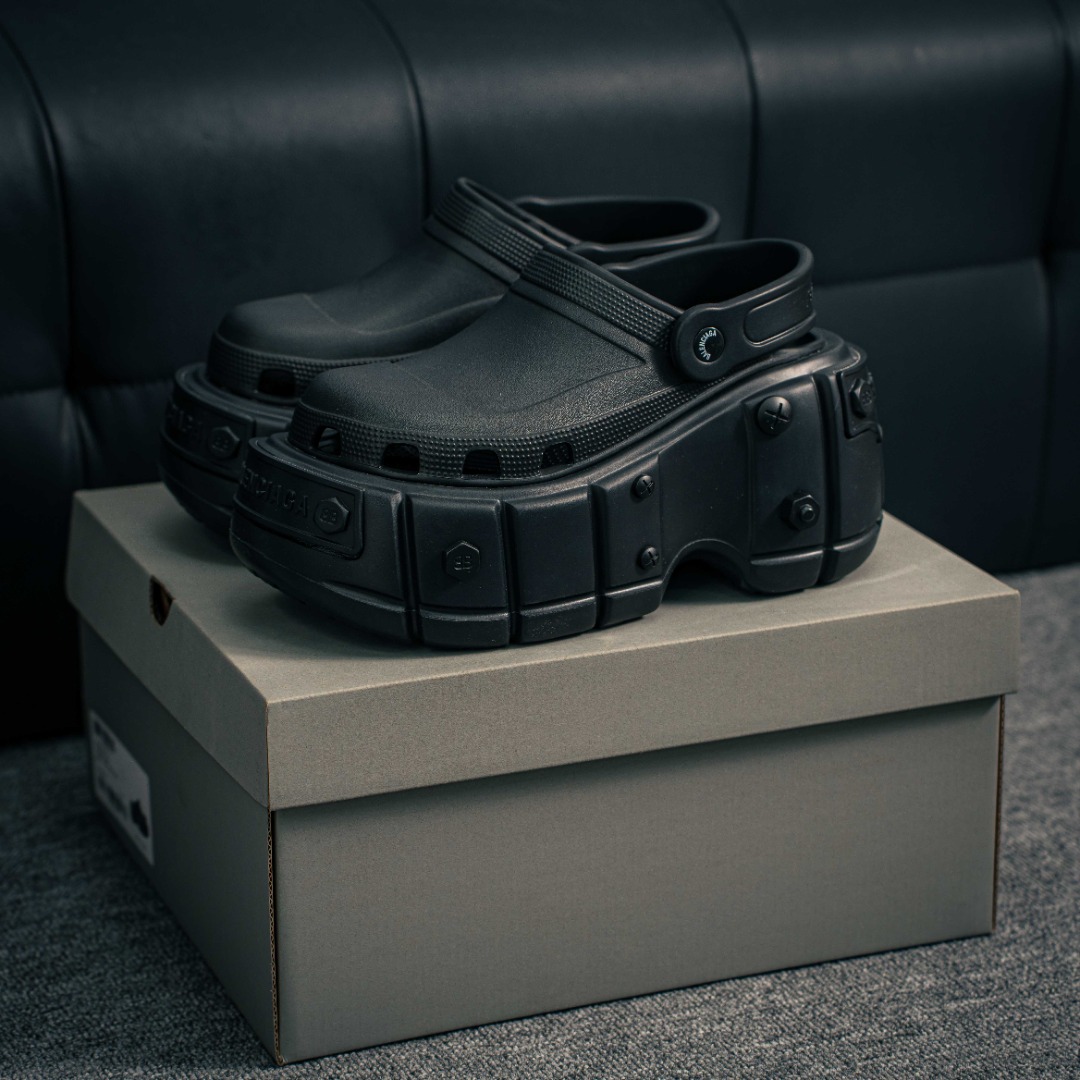 [Sandals and Slippers Series]BalenciagAxCrocsHardCrocsSandal All Black Rivet H