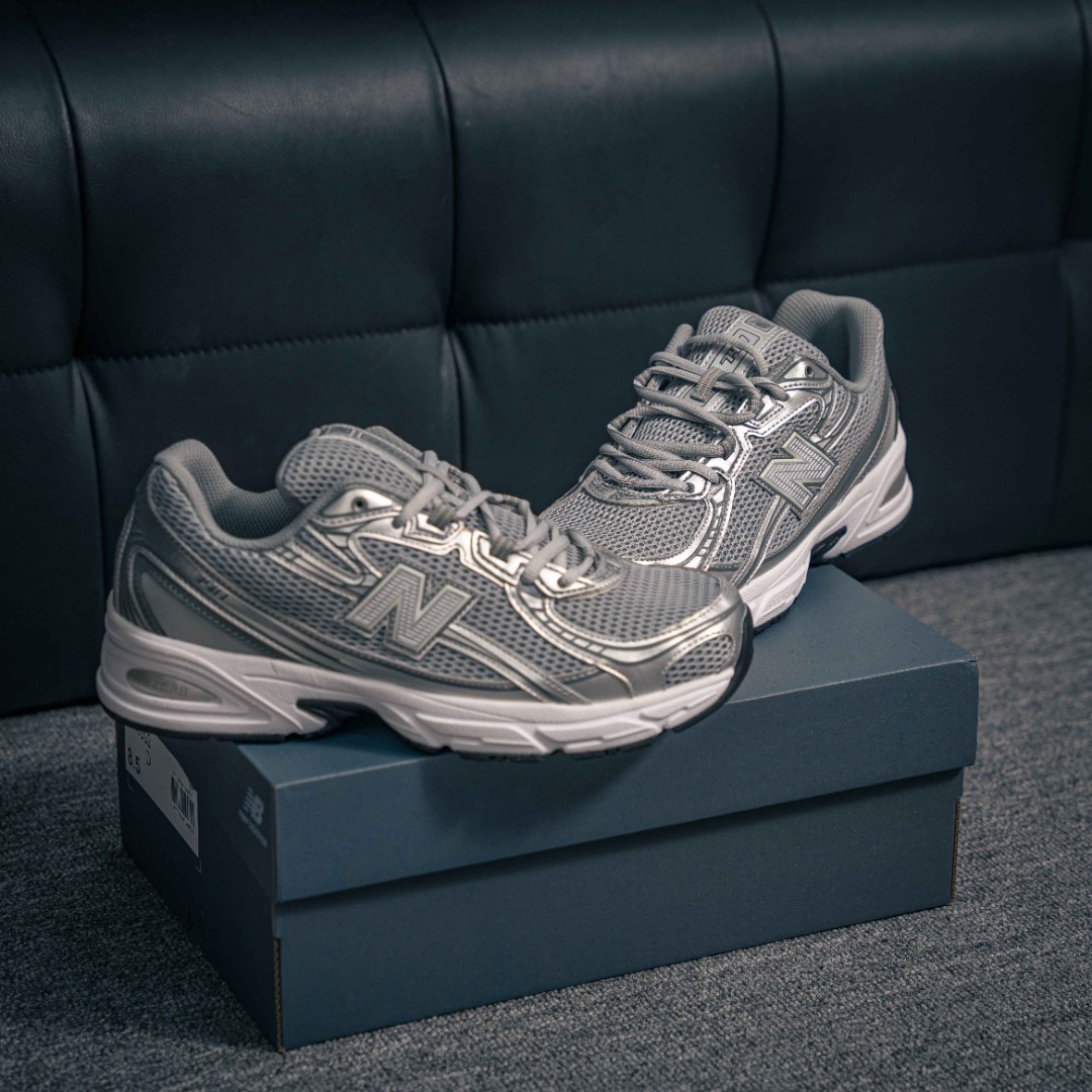 💰180        核心私

新百伦中古跑鞋 New Balance 740系列新百伦 潮流男女运动鞋 NB740跑步鞋透气鞋复古潮鞋
货号：U740SG2
尺码：36 37 37.5 38 38.5 39.5 40 40.5 41.5 42 42.5 43 44 45