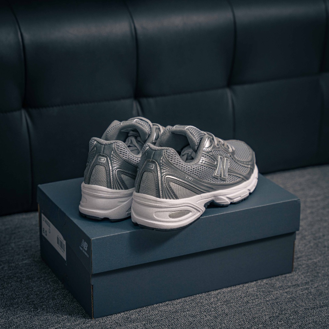 💰180        核心私

新百伦中古跑鞋 New Balance 740系列新百伦 潮流男女运动鞋 NB740跑步鞋透气鞋复古潮鞋
货号：U740SG2
尺码：36 37 37.5 38 38.5 39.5 40 40.5 41.5 42 42.5 43 44 45