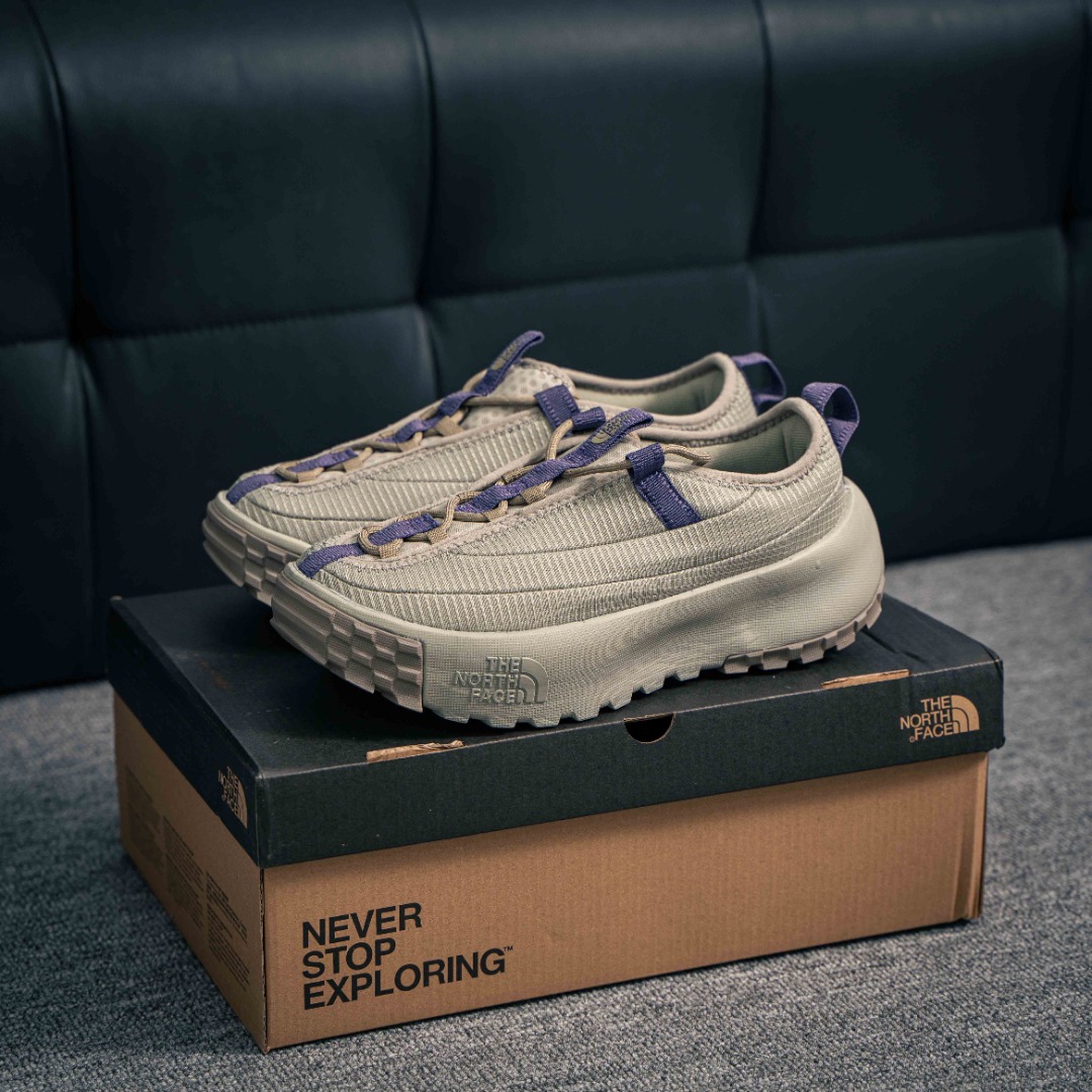 💰180        核心私

北面THE NORTH FACE NEVER STOP 舒适百搭 防滑透气 低帮 生活休闲鞋
货号：NFOA8A93511-070
尺码：35 36 37 37.5 38 38.5 39.5 40 40.5 41.5 42 42.5 43 44 45
3537