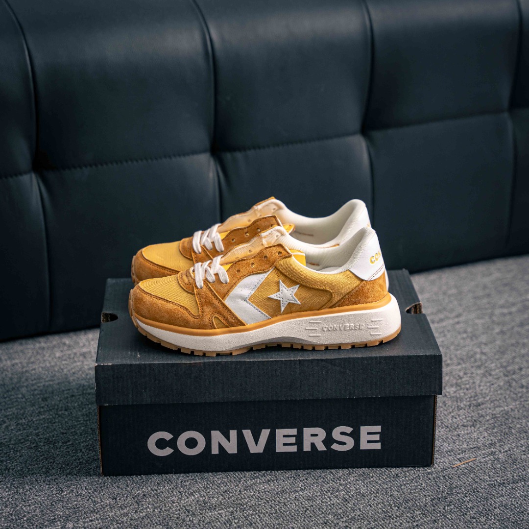 [Converse Series]Use a pair of college retro running shoes to create a casual