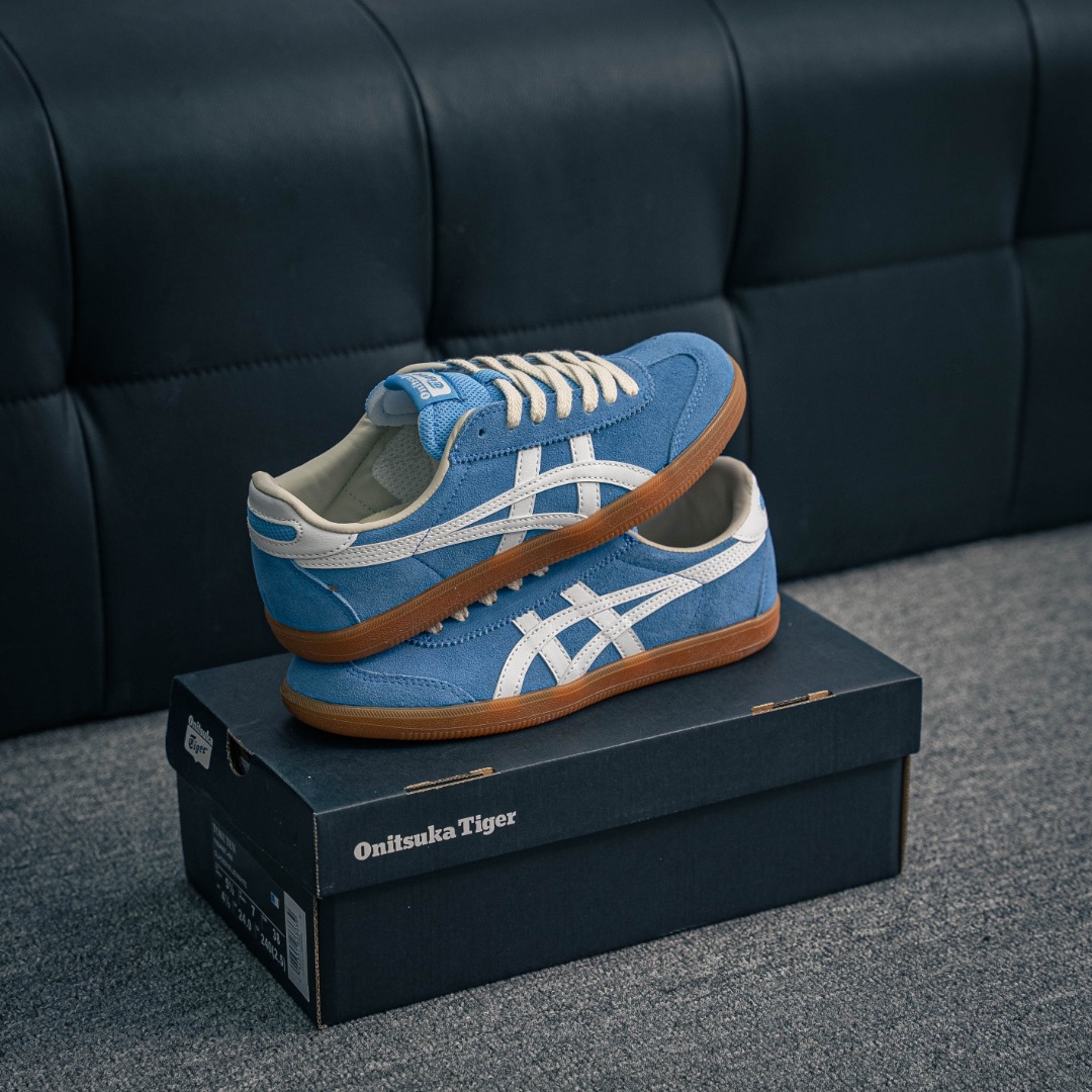 💰140         核心私

亚瑟士Onitsuka Tiger Tokuten 鬼家虎 德训低帮休闲板鞋 
货号：1183A907-400
尺码：36 37 38 39 40.5 41.5