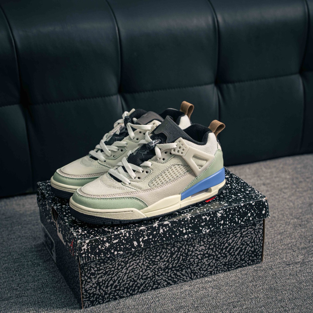 💰150        核心私

Air Jordan Spizike Low  国外X平台优先上线 防滑耐磨 低帮元素 外贸特供渠道批次 新配色不断更新开发 原装纸板楦头开发 独家私模八层组合大底 市场唯一正确版本 融入Ari Jordan 3流行和经典设计，打造鞋底和鞋面 两边穿插上Ari Jordan 4特色护脚腕 镶进Ari Jordan 5和Ari Jordan 6经典素材 完美结合潮流前沿和独树一格的大家风范 
货号：HV5969 003
尺码：36 36.5 37.5 38 38.5 39 40 40.5 41 42 42.5 43 44 44.5 45
XQ