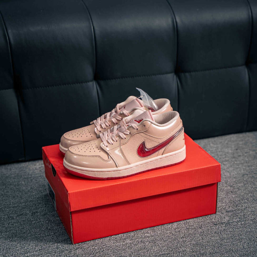 核心私 Air Jordan 1 乔丹篮球鞋男女运动鞋潮流板鞋 货号:HF3174 600