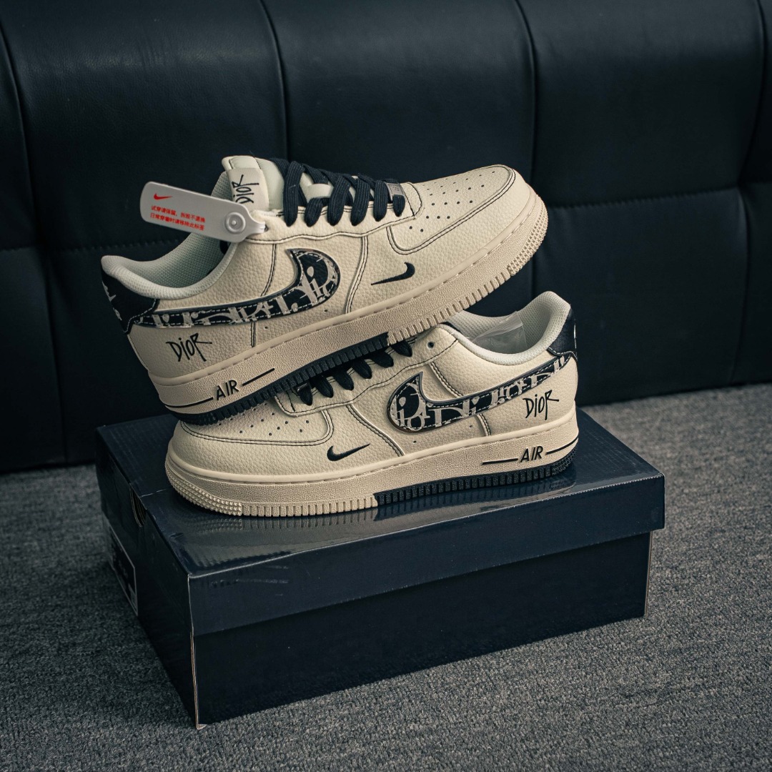 核心私 Air Force 1 原装级别 原楦头原纸板 打造纯正空军版型专注外贸渠道 全掌内置蜂窝气垫 原盒配件 原厂中底钢印、拉帮完美 货号:XS1958 544