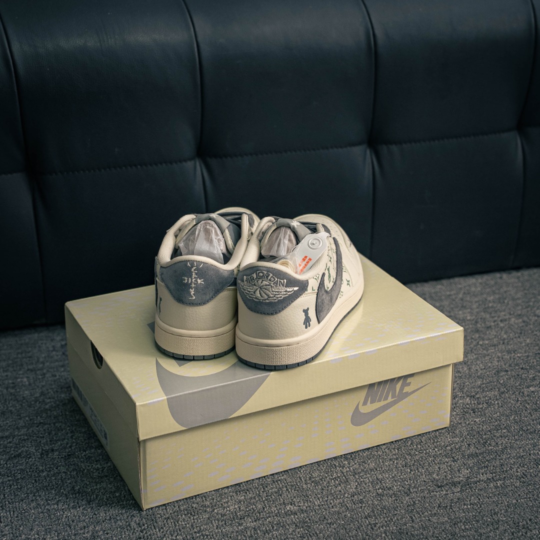 核心私 Air Jordan 1 乔丹篮球鞋男女运动鞋潮流板鞋 货号:SJ2068 111