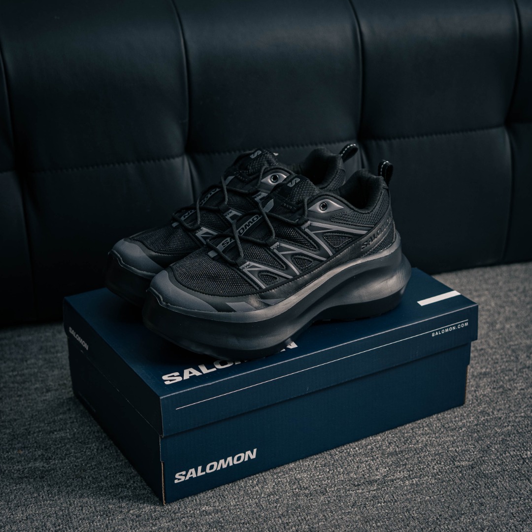 [Salomon Series]Rubber platform sole design The re-interpretation of the upper