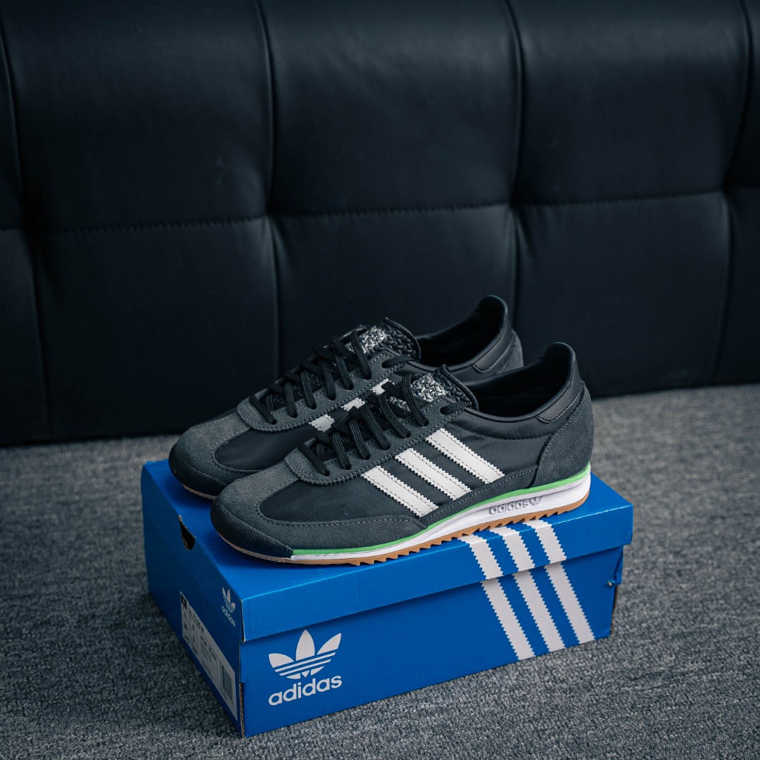 [Adidas Originals Series] The upper is made of suede and nylon to combine com
