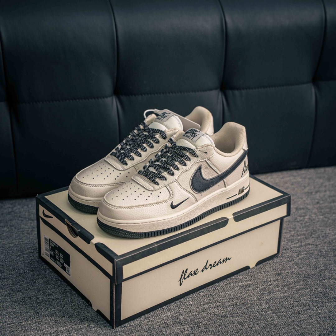 [Air Force Series]Air Force One lowdream black and white small hook AirForce1