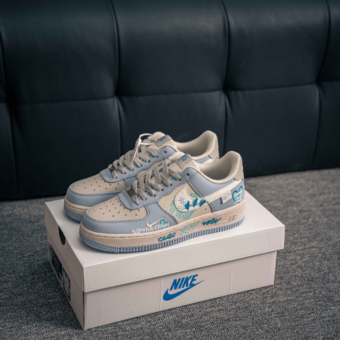 [Air Force Series]Air Force One low white and blue graffiti custom AirForce1 O