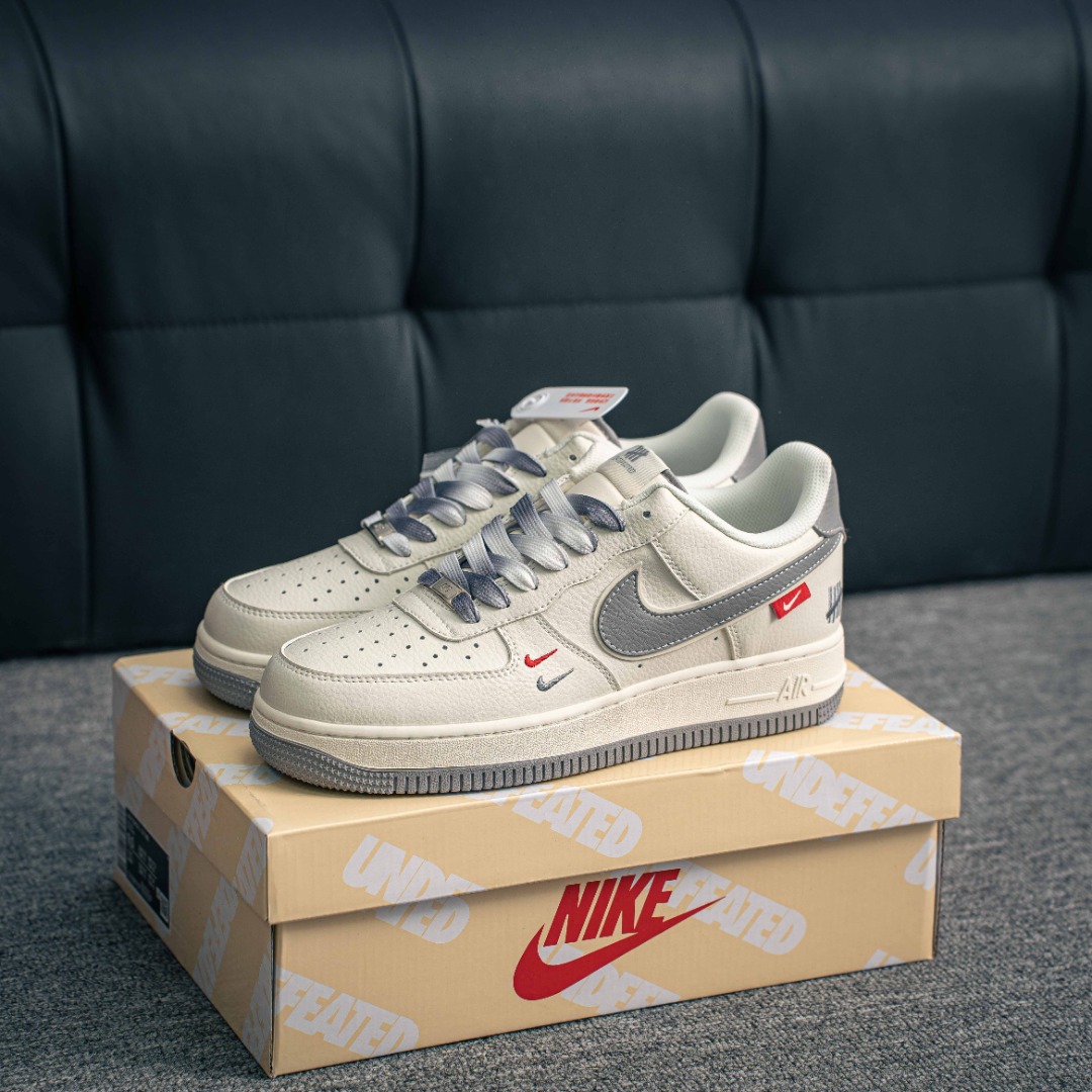 [Air Force Series]Air Force One low gray white small hook red label AirForce1