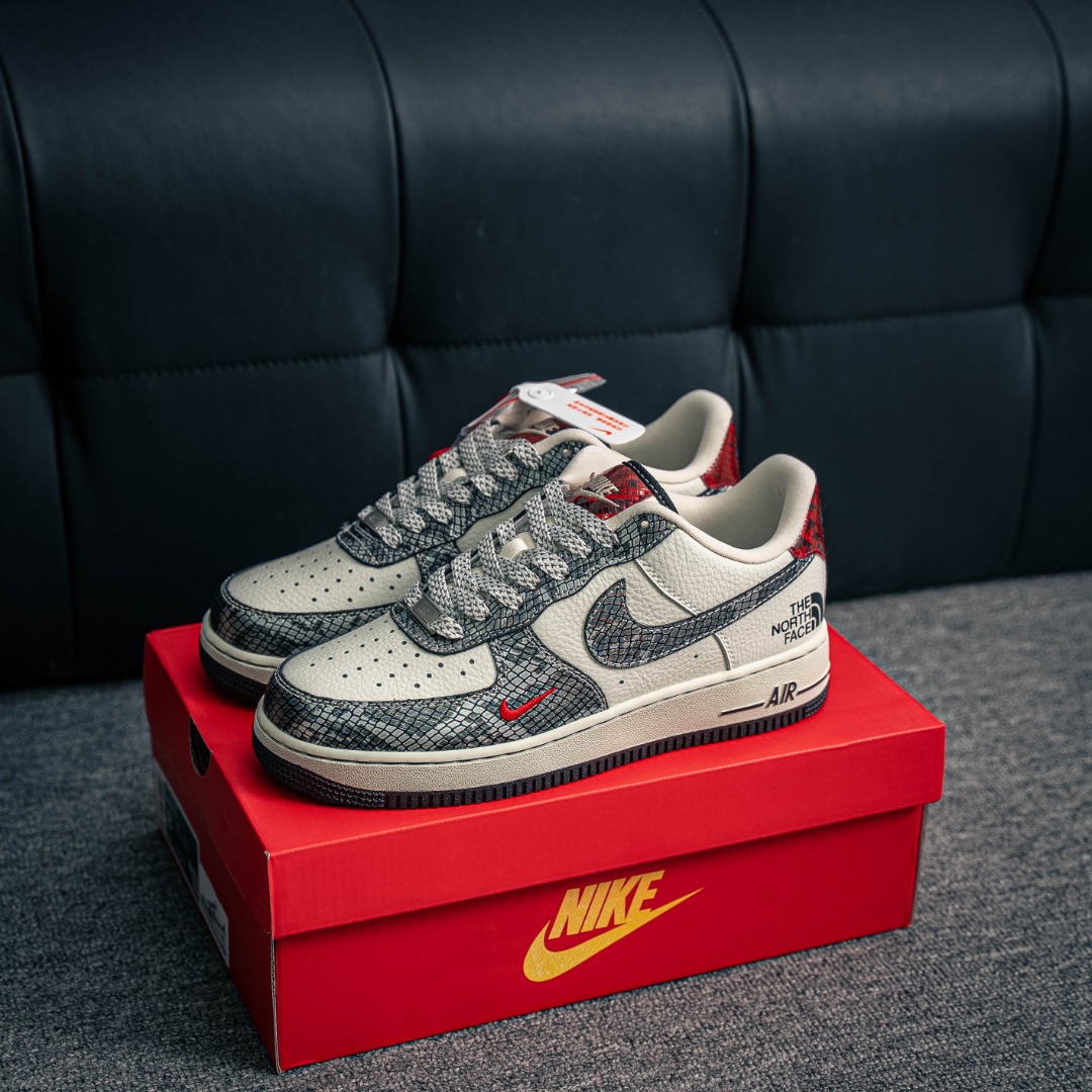 [Air Force Series]Air Force One low north series white and black snake pattern