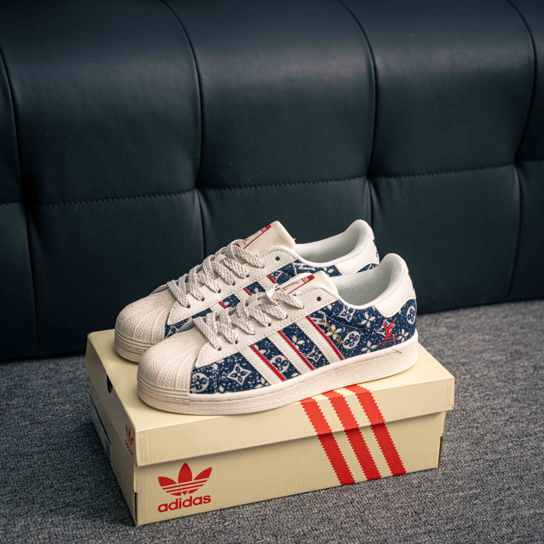 [Adidas Originals Series]Adidas shell head clover lv printed sports skate shoe