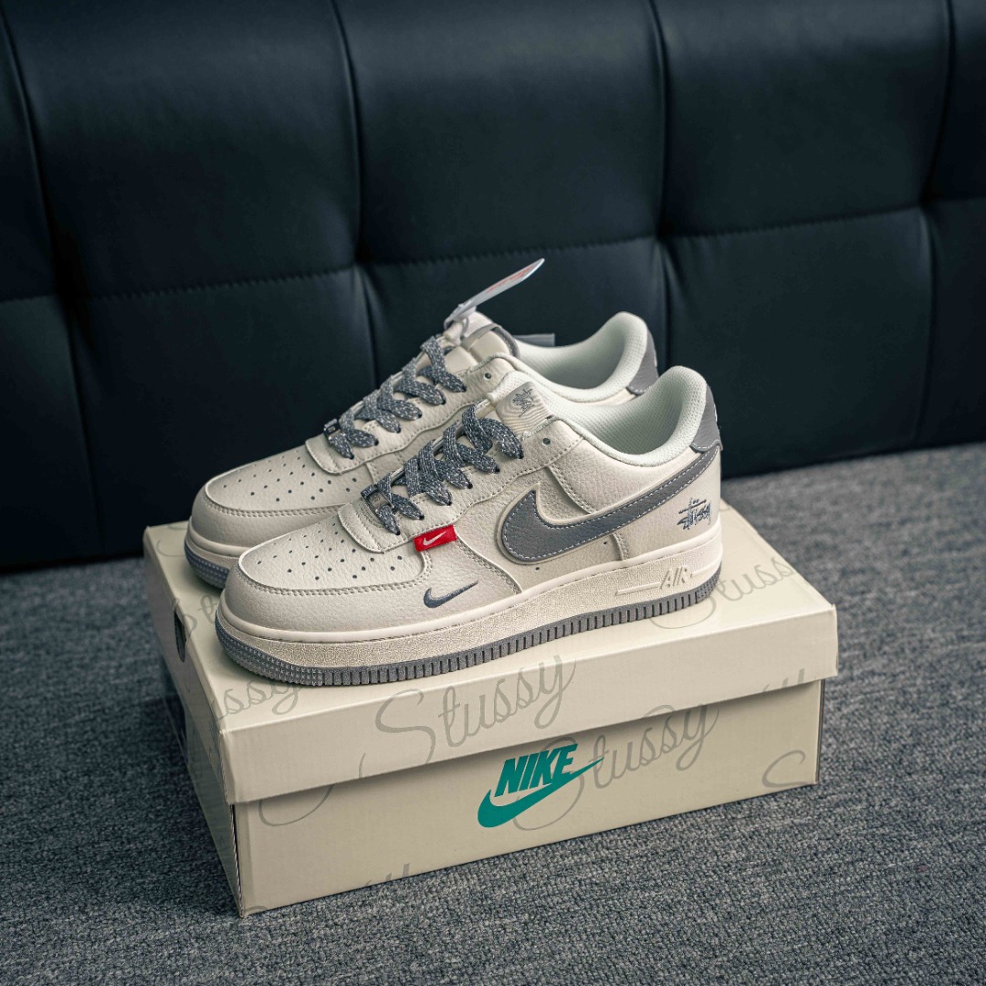 [Air Force Series]Air Force One low Stucy white gray small standard AirForce1