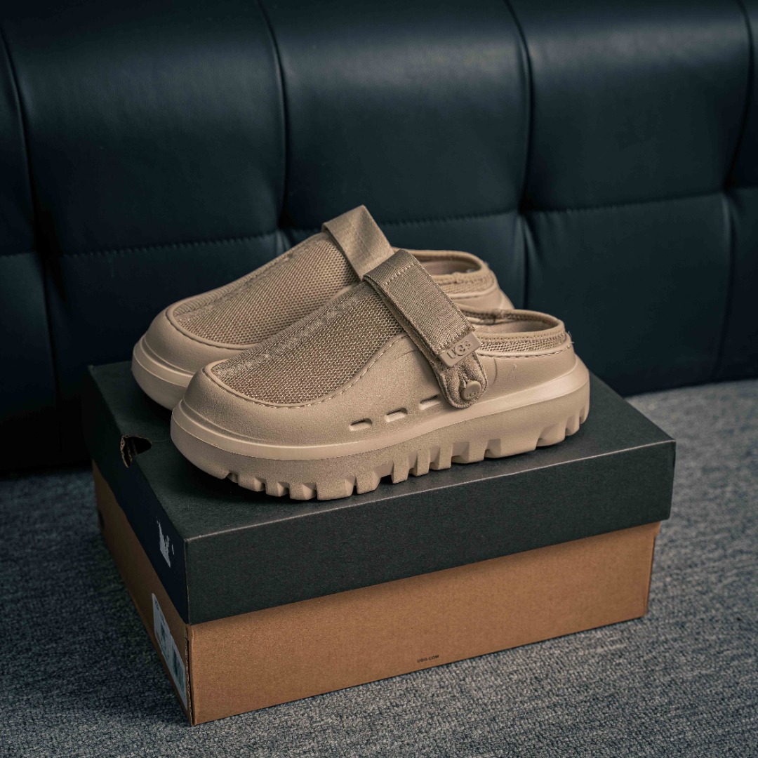 El nuevo modelo privado principal de UGG está aquí ~ Tasman Plastic Film Kroger Material ultraligero, ajustable en el p…