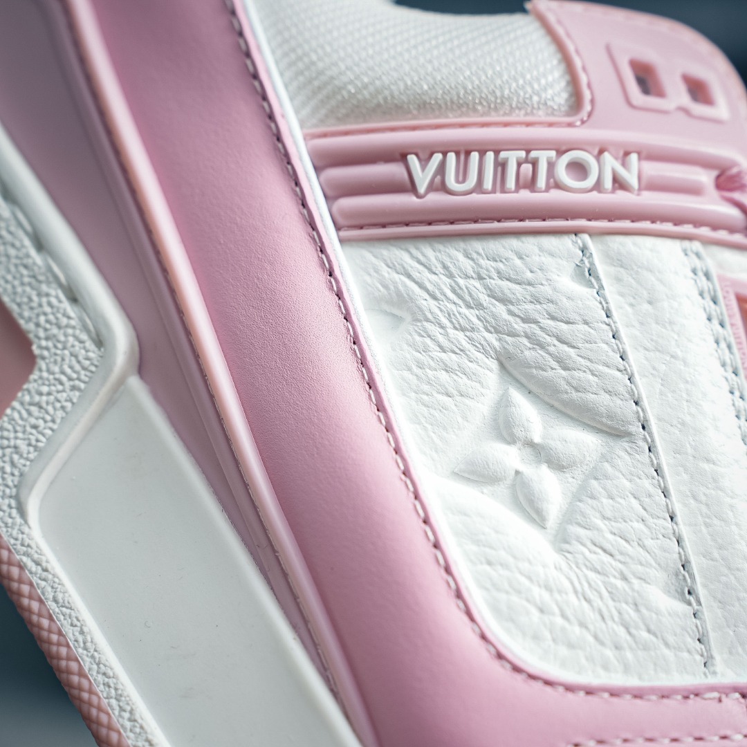 420 LV ARCH LICHT SNEAKER LV路易威登低帮板鞋-Chinese UA Cheap High Quatity Brand Clothes Bags handbags Sneakers wholesale wholesaler seller from China Factory suppliers Fashion Clothing Shoes best Quality Beautiful Price 420 LV ARCH LICHT SNEAKER LV路易威登低帮板鞋
