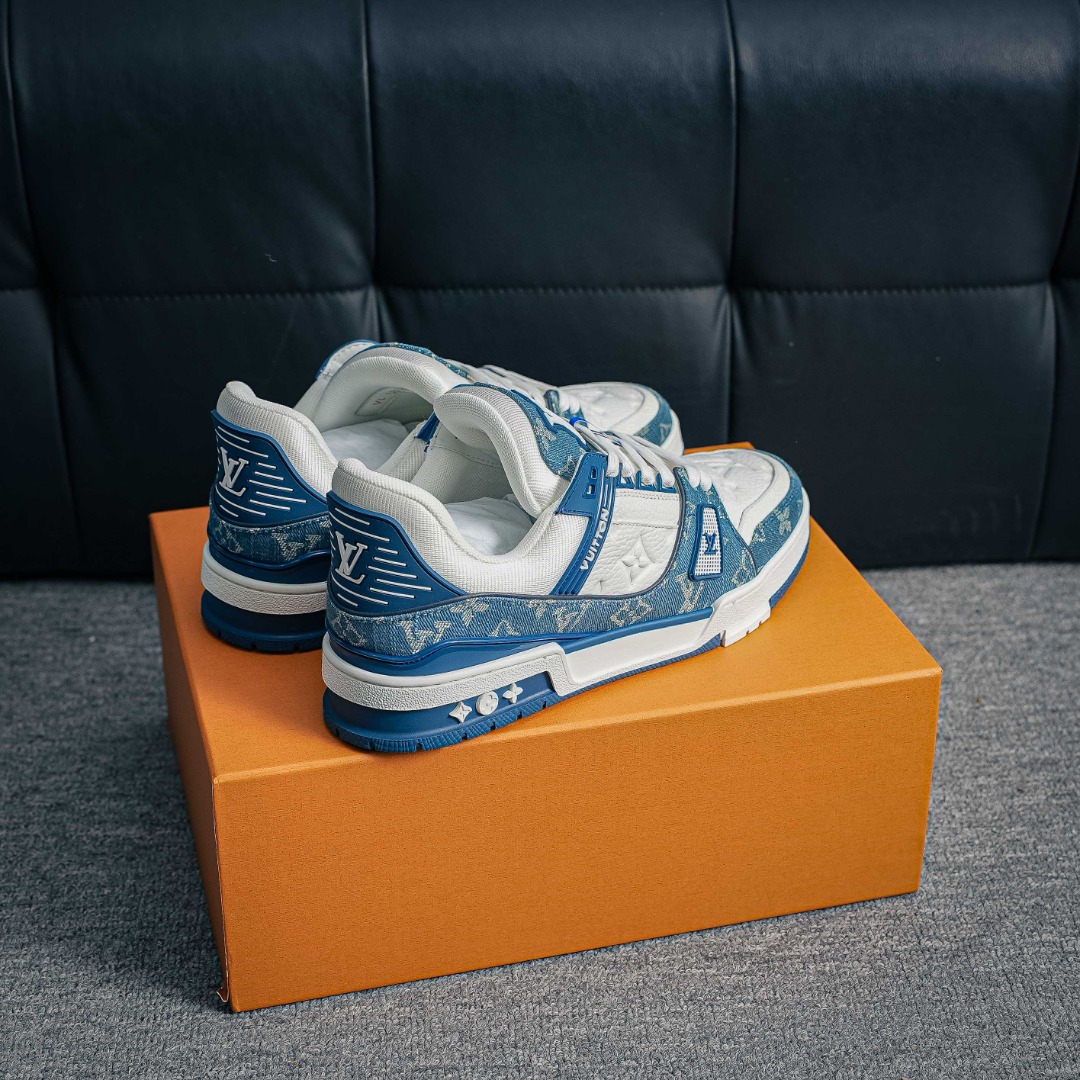 420 路易威登Louis Vuitton Trainer Sneaker Low 运动系列低帮复古百搭休闲运动文化篮球板鞋-Chinese UA Cheap High Quatity Brand Clothes Bags handbags Sneakers wholesale wholesaler seller from China Factory suppliers Fashion Clothing Shoes best Quality Beautiful Price 420 路易威登Louis Vuitton Trainer Sneaker Low 运动系列低帮复古百搭休闲运动文化篮球板鞋
