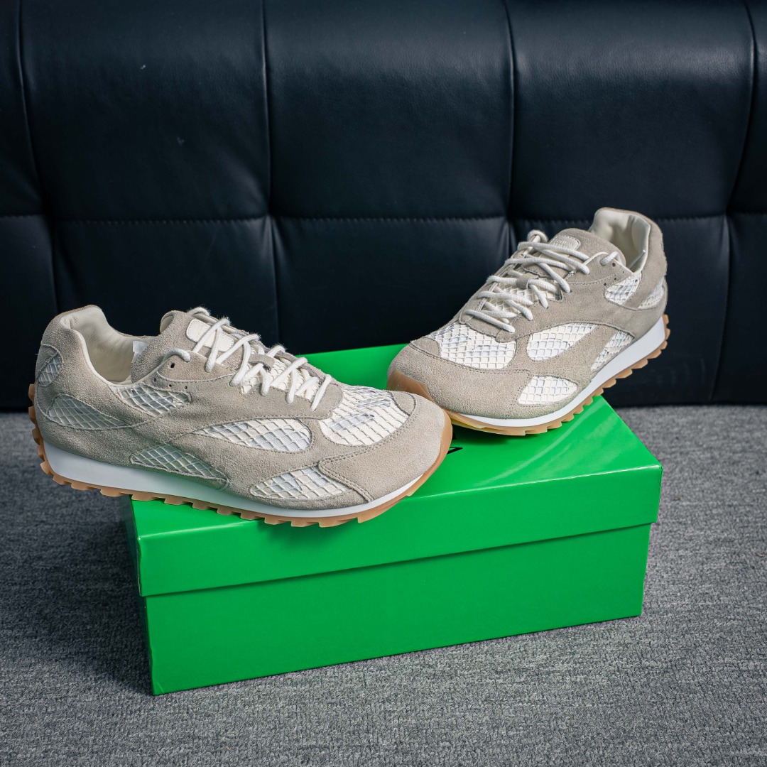 380 BOTTEGA VENETA Orbit Runner BV葆蝶家时尚休闲王一博同款老爹鞋运动鞋-Chinese UA Cheap High Quatity Brand Clothes Bags handbags Sneakers wholesale wholesaler seller from China Factory suppliers Fashion Clothing Shoes best Quality Beautiful Price 380 BOTTEGA VENETA Orbit Runner BV葆蝶家时尚休闲王一博同款老爹鞋运动鞋