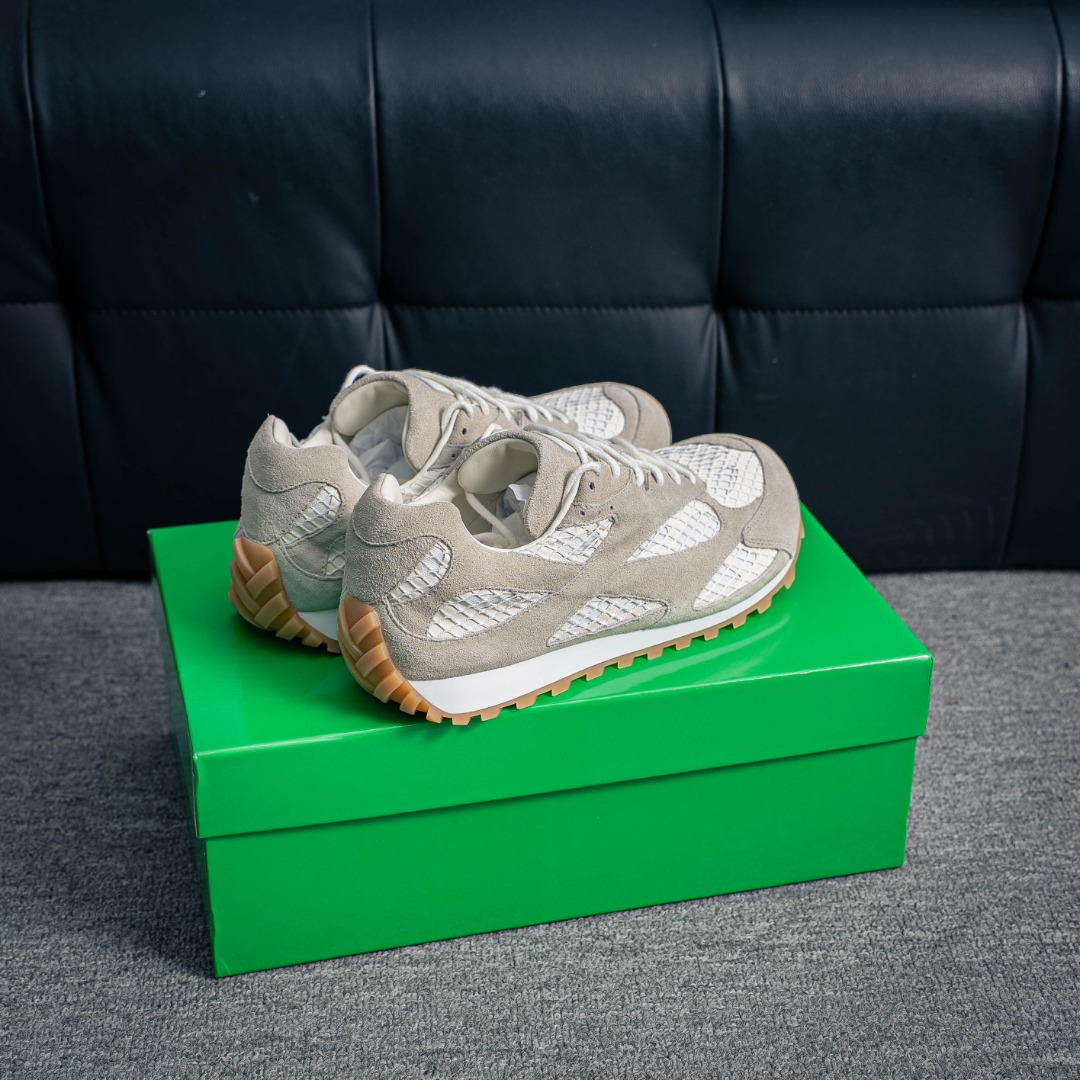 380 BOTTEGA VENETA Orbit Runner BV葆蝶家时尚休闲王一博同款老爹鞋运动鞋-Chinese UA Cheap High Quatity Brand Clothes Bags handbags Sneakers wholesale wholesaler seller from China Factory suppliers Fashion Clothing Shoes best Quality Beautiful Price 380 BOTTEGA VENETA Orbit Runner BV葆蝶家时尚休闲王一博同款老爹鞋运动鞋