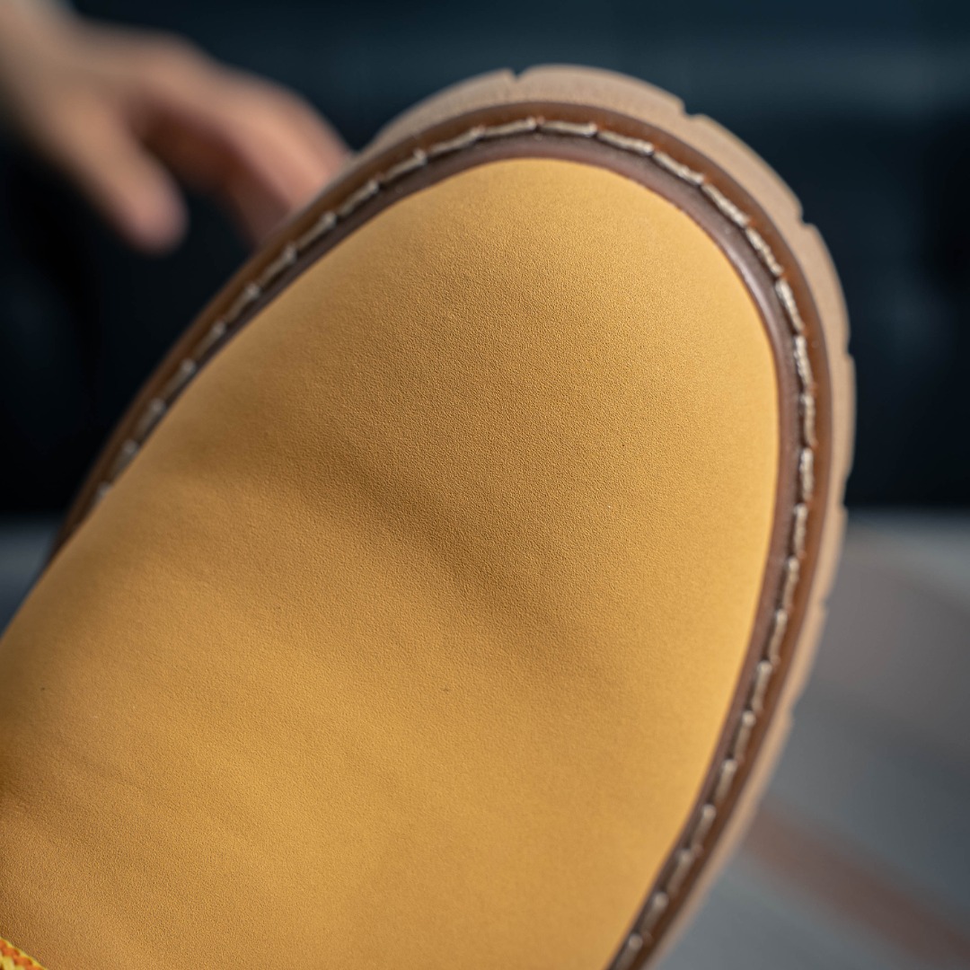 240 秋冬新款Timberland 添柏岚/天伯伦户外休闲大黄广东大厂品质-Chinese UA Cheap High Quatity Brand Clothes Bags handbags Sneakers wholesale wholesaler seller from China Factory suppliers Fashion Clothing Shoes best Quality Beautiful Price 240 秋冬新款Timberland 添柏岚/天伯伦户外休闲大黄广东大厂品质
