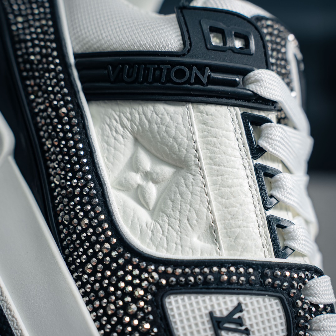 420 路易威登Louis Vuitton Trainer Sneaker Low 运动系列低帮复古百搭休闲运动文化篮球板鞋-Chinese UA Cheap High Quatity Brand Clothes Bags handbags Sneakers wholesale wholesaler seller from China Factory suppliers Fashion Clothing Shoes best Quality Beautiful Price 420 路易威登Louis Vuitton Trainer Sneaker Low 运动系列低帮复古百搭休闲运动文化篮球板鞋