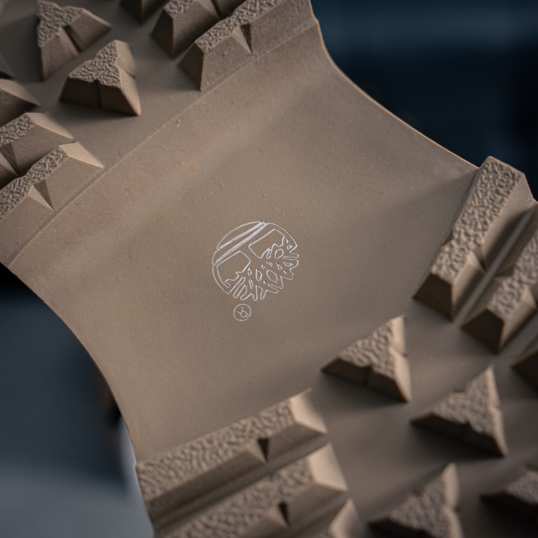 240 特价福利 Timberland添柏岚/天伯伦 秋冬新品(毛绒内里保暖锁热)秋冬必备户外休闲大黄靴系列-Chinese UA Cheap High Quatity Brand Clothes Bags handbags Sneakers wholesale wholesaler seller from China Factory suppliers Fashion Clothing Shoes best Quality Beautiful Price 240 特价福利 Timberland添柏岚/天伯伦 秋冬新品(毛绒内里保暖锁热)秋冬必备户外休闲大黄靴系列