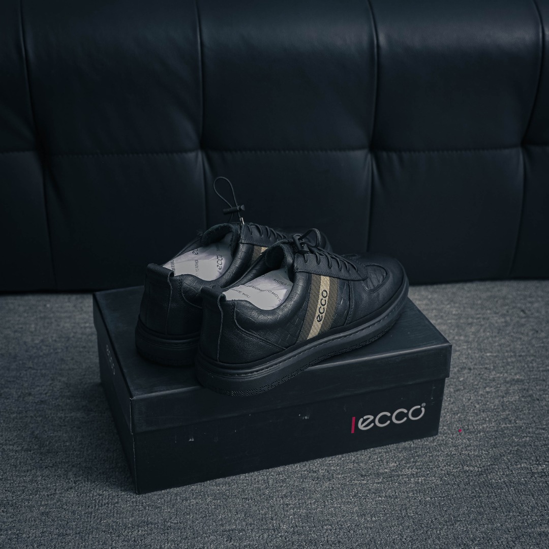 300 ECCO爱步男鞋复古潮流四季鞋 运动商务工作鞋 舒适户外休闲鞋-Chinese UA Cheap High Quatity Brand Clothes Bags handbags Sneakers wholesale wholesaler seller from China Factory suppliers Fashion Clothing Shoes best Quality Beautiful Price 300 ECCO爱步男鞋复古潮流四季鞋 运动商务工作鞋 舒适户外休闲鞋