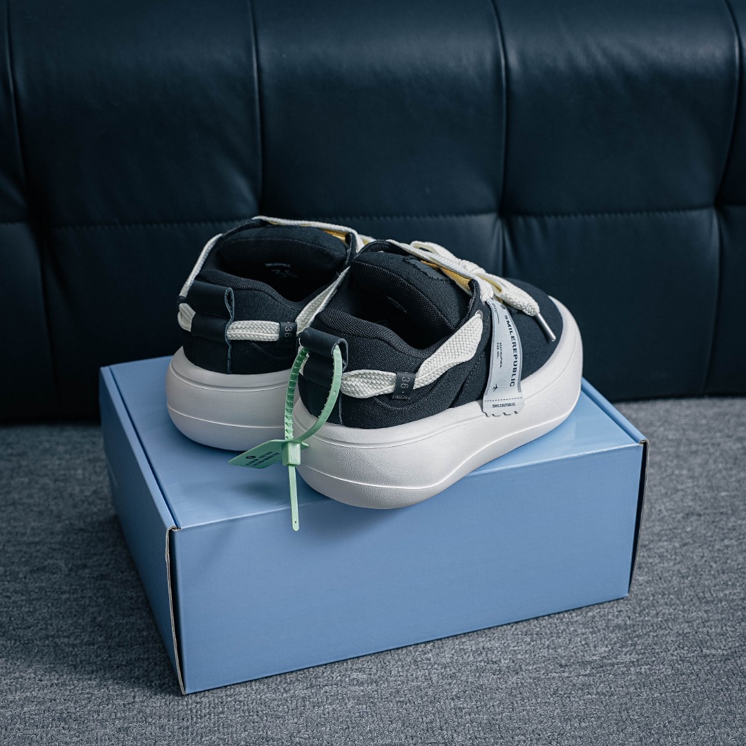 开口笑面包鞋系列 软fufu的帆布鞋面透气不闷脚-Top High Quatity Cheap Sneakers Fashion Clothing Clothes Bags handbags Shoes of all Brand wholesale With The best Quality And Beautiful Price from China Factory Chinese suppliers wholesaler seller 开口笑面包鞋系列 软fufu的帆布鞋面透气不闷脚