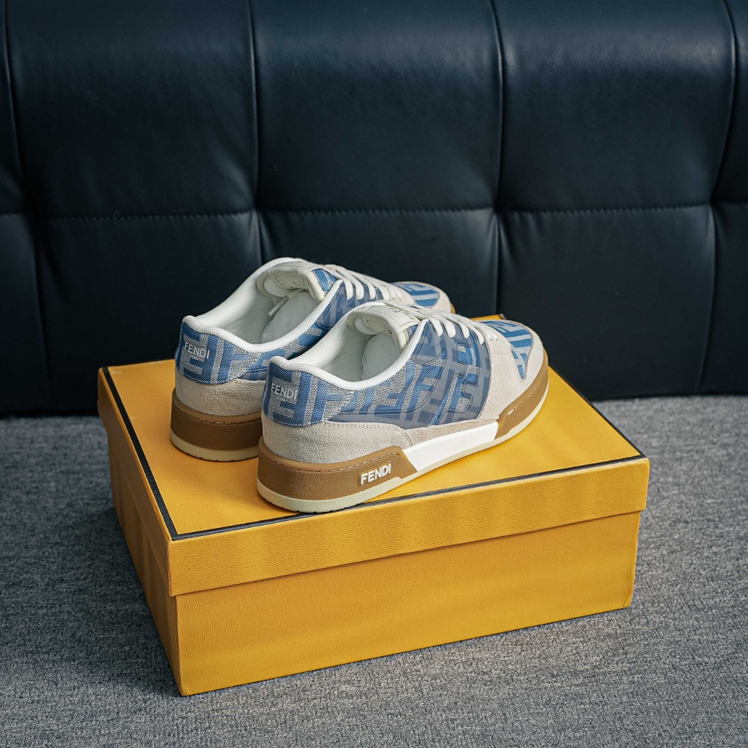 330 FENDI芬迪 Match 绒面皮革 压纹系带 男女同款 浅棕经典款-Chinese UA Cheap High Quatity Brand Clothes Bags handbags Sneakers wholesale wholesaler seller from China Factory suppliers Fashion Clothing Shoes best Quality Beautiful Price 330 FENDI芬迪 Match 绒面皮革 压纹系带 男女同款 浅棕经典款