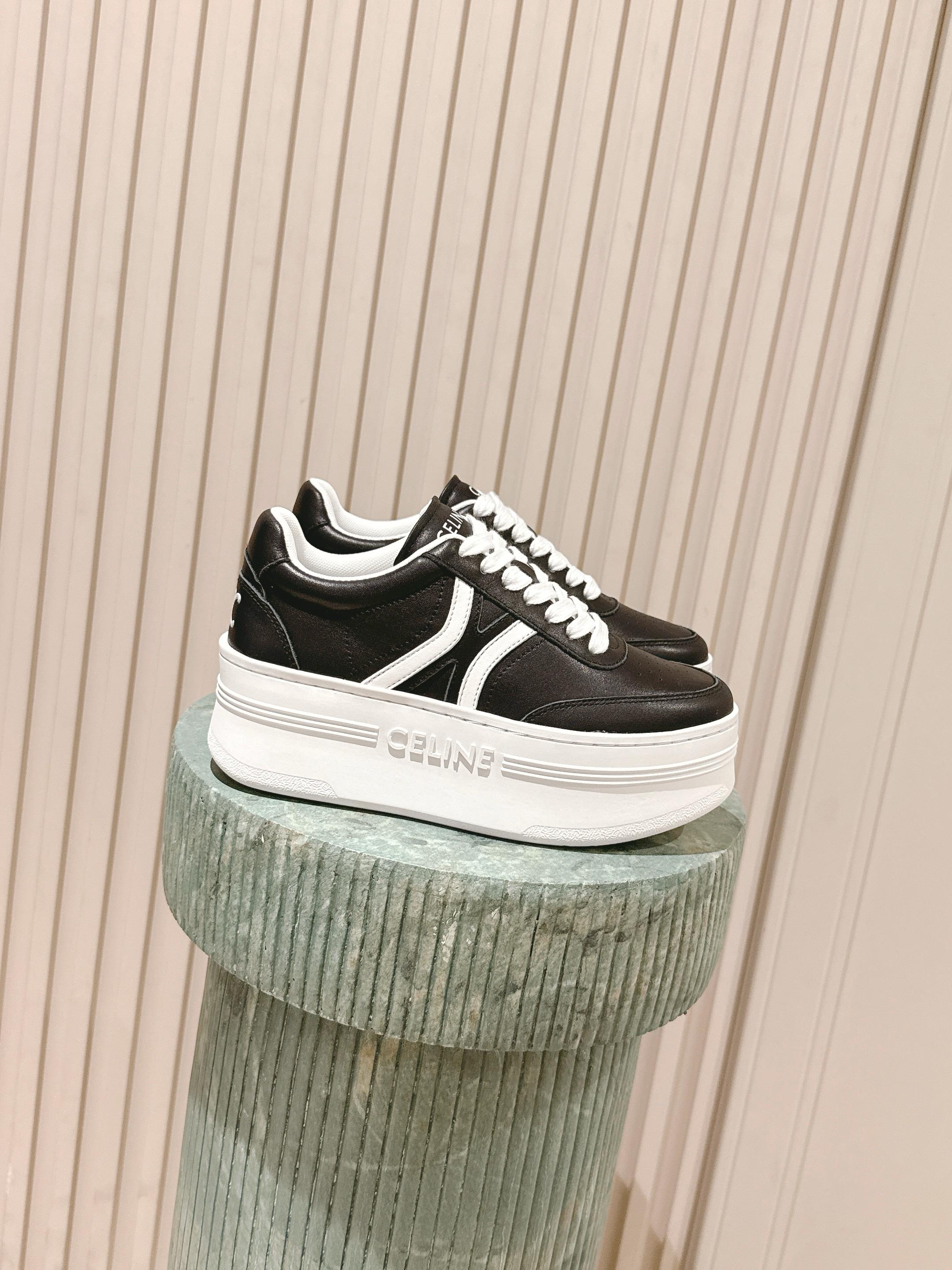 :Celine Block CELINE 🛍📦
▪️ : ▪️ ▪️ ▪️ 5CM
▪️Taglia: 35-40